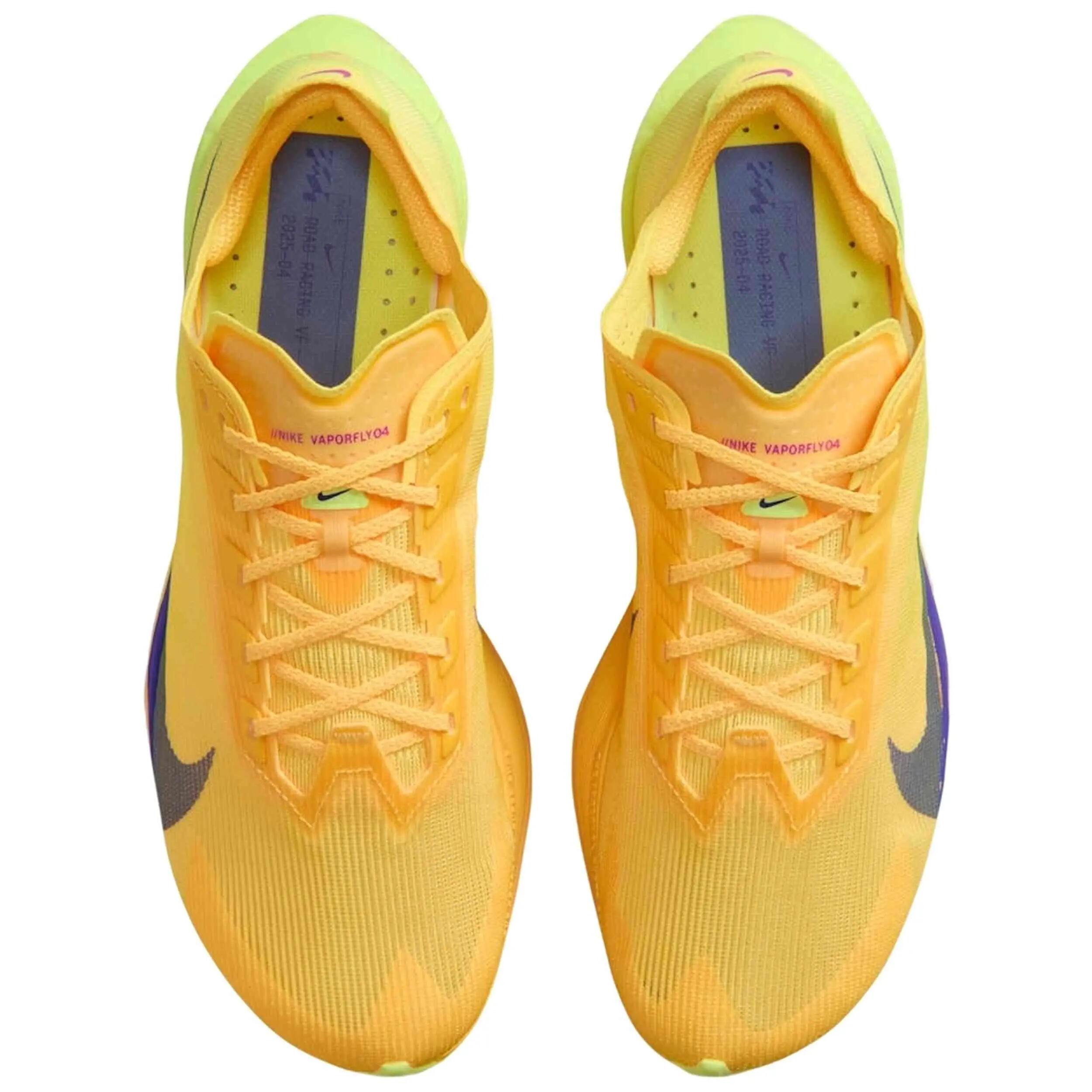 Chaussures de course Nike modèle HF6412-800 pour femmes 3/5