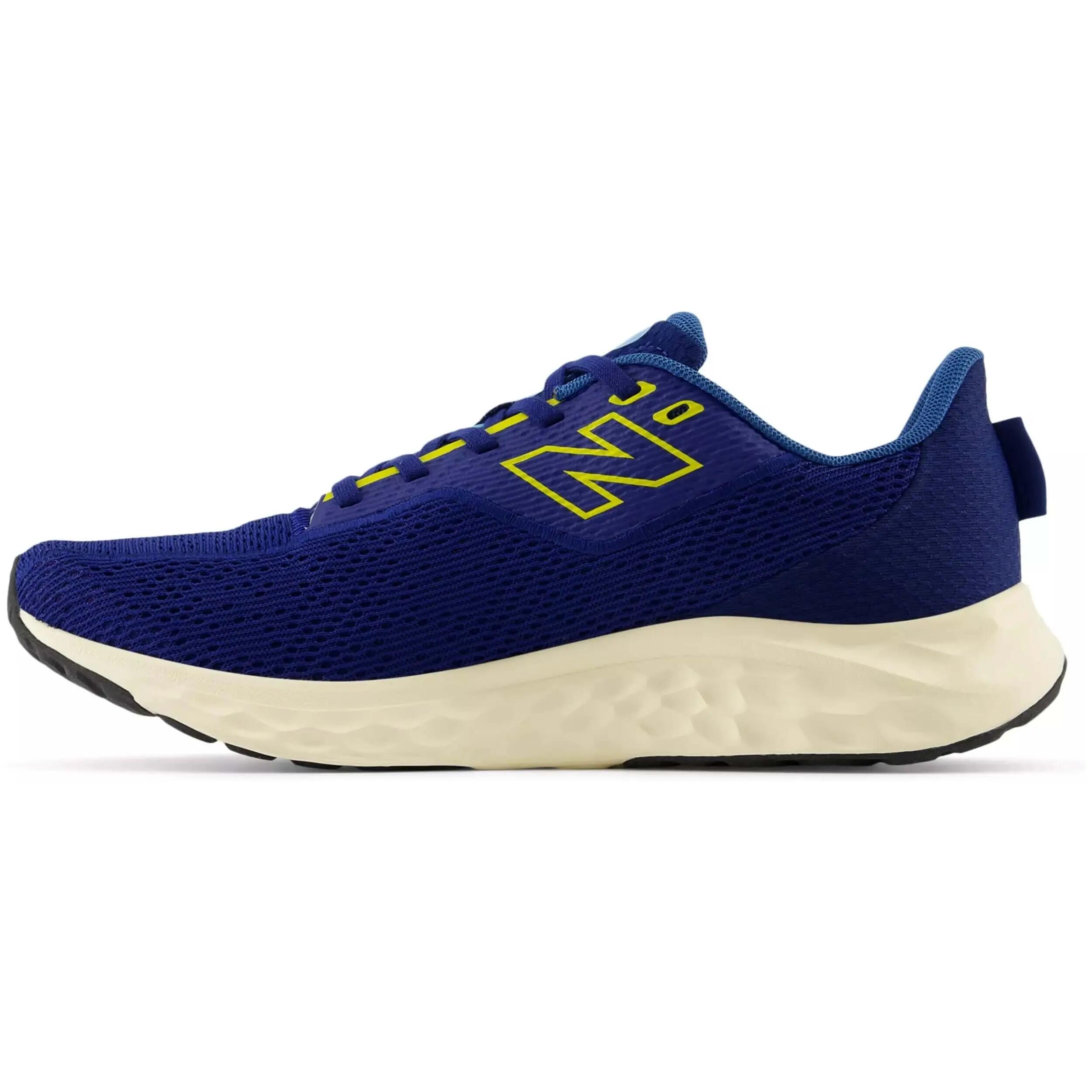 Tênis de corrida New balance modelo MARISYB4_D para homem 3/5