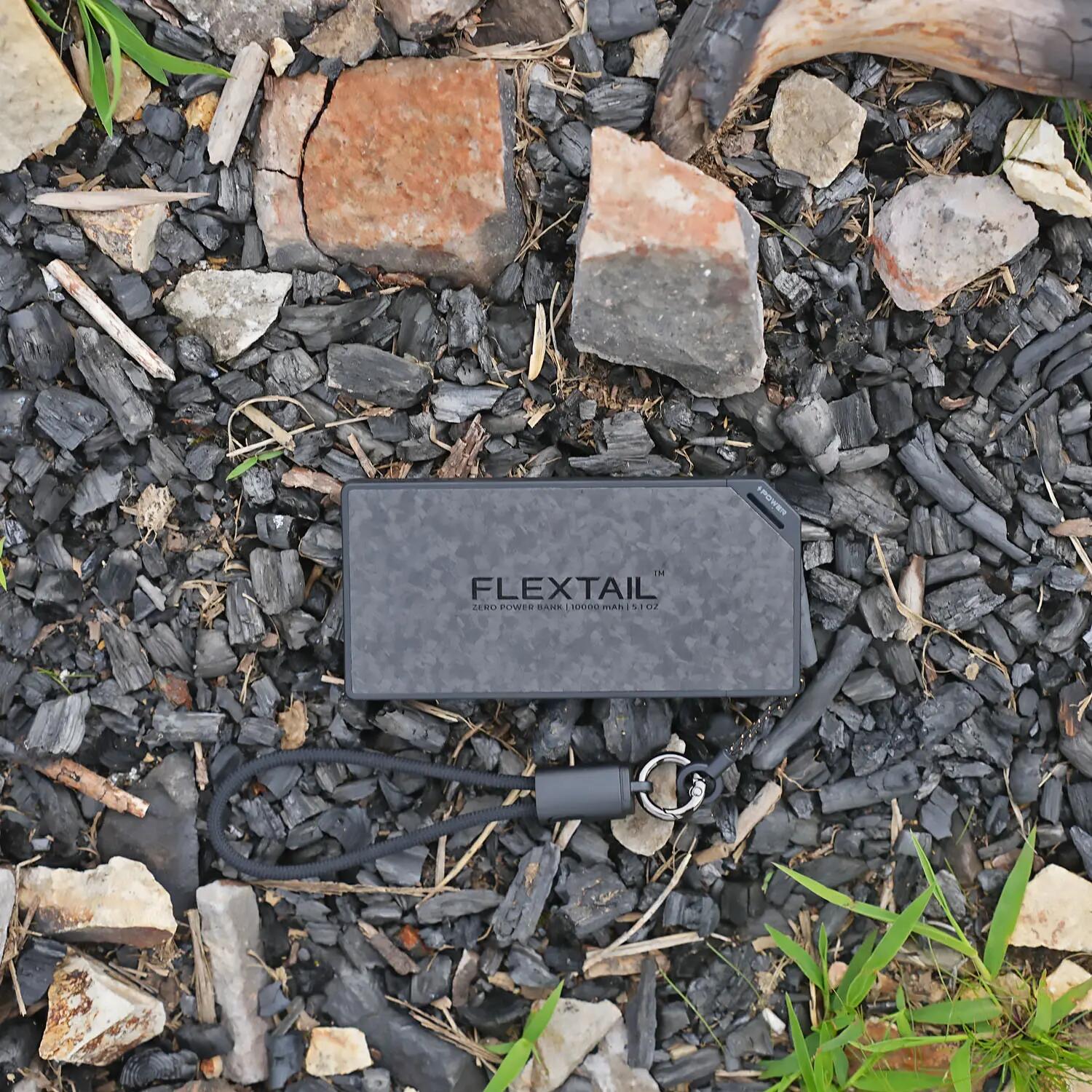 Powerbanka ZERO Power 10000 mAh - kovaný karbon, 145 g 6/13