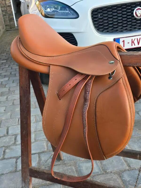 SELLE COMFORT picture