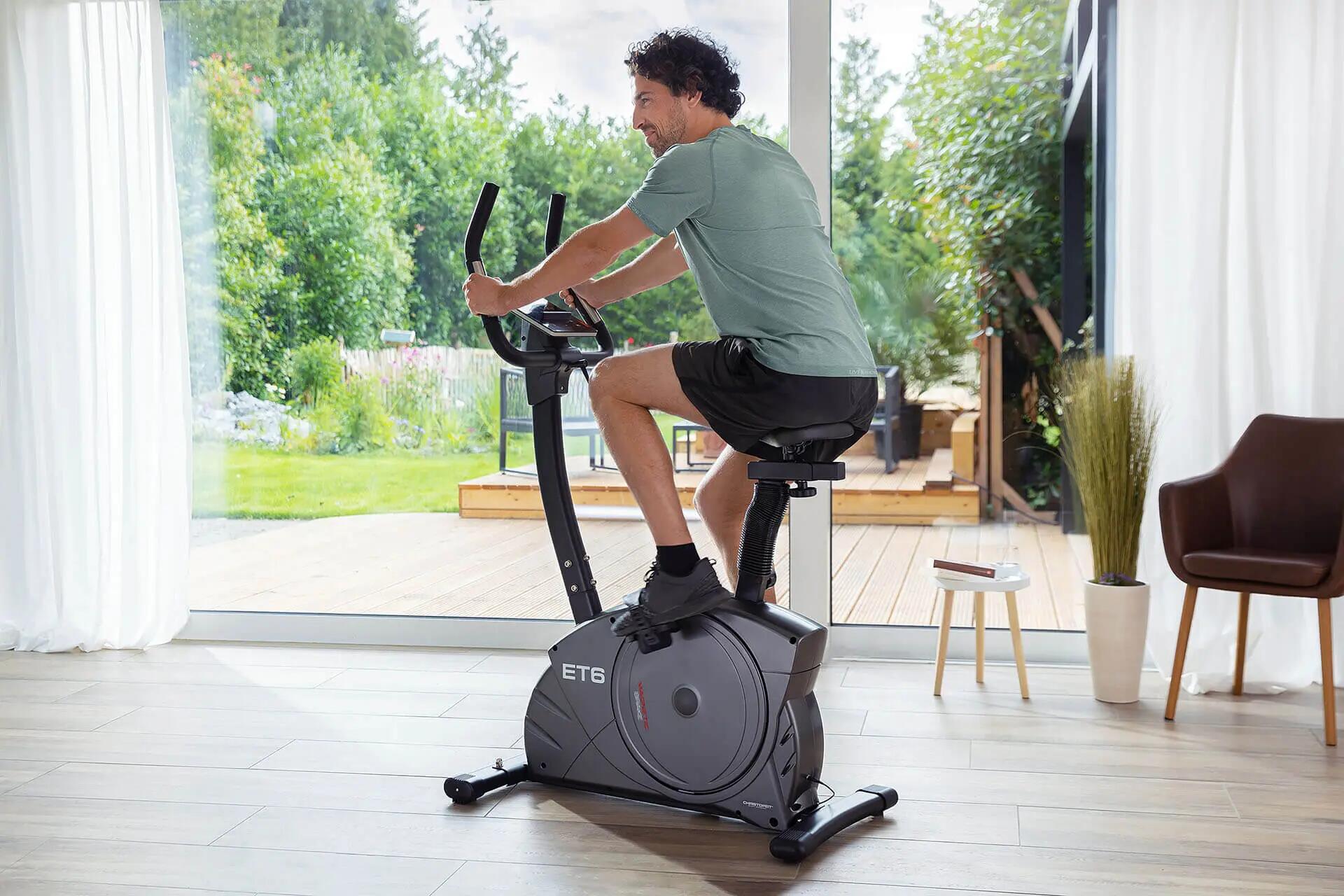 Vélo d'appartement ergomètre - 24 niveaux de résistance - 150kg + 200cm - ET 6 4/13