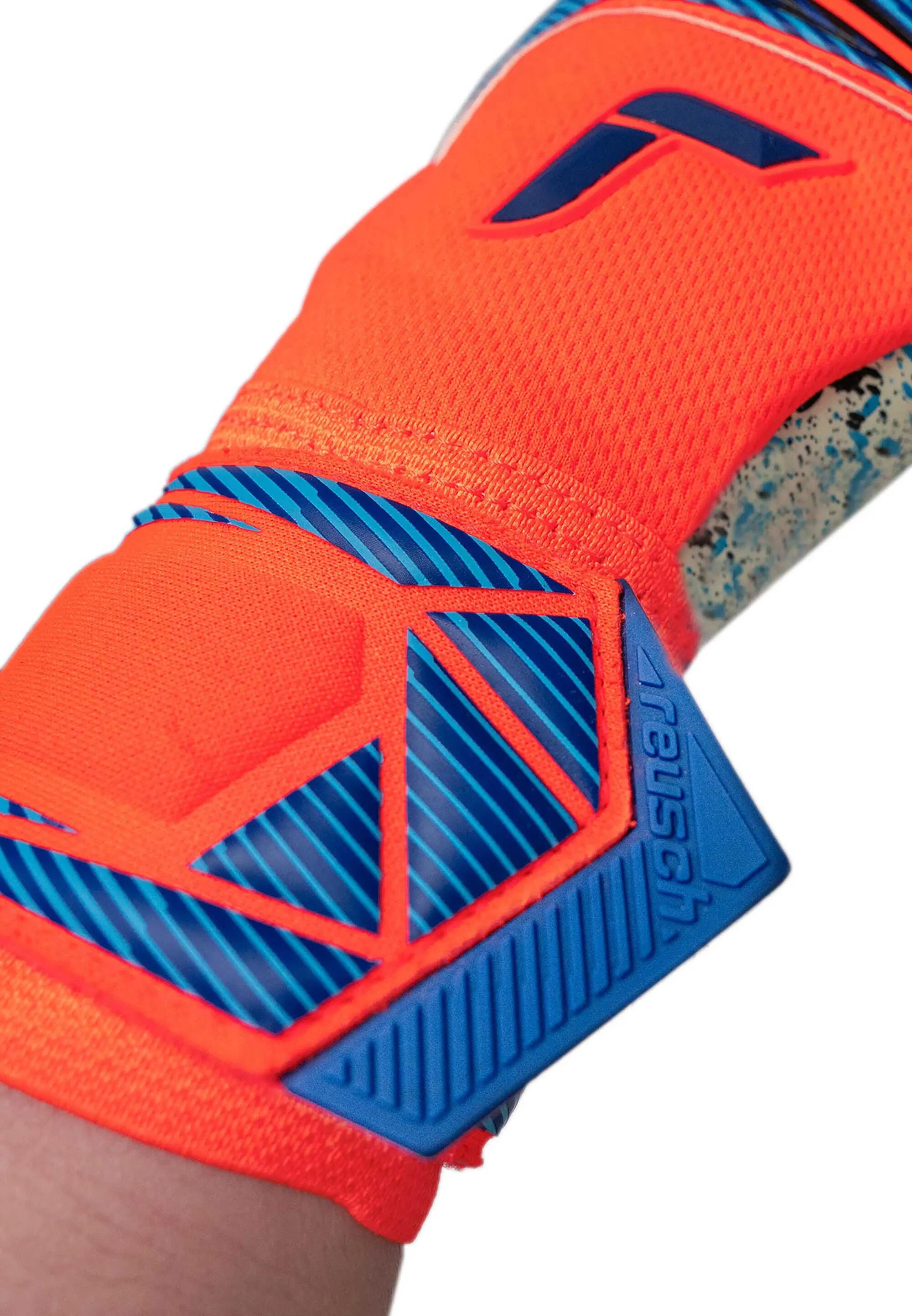 Guantes de portero Reusch Attrakt Fusion NC Coupe du Monde 2026 6/8