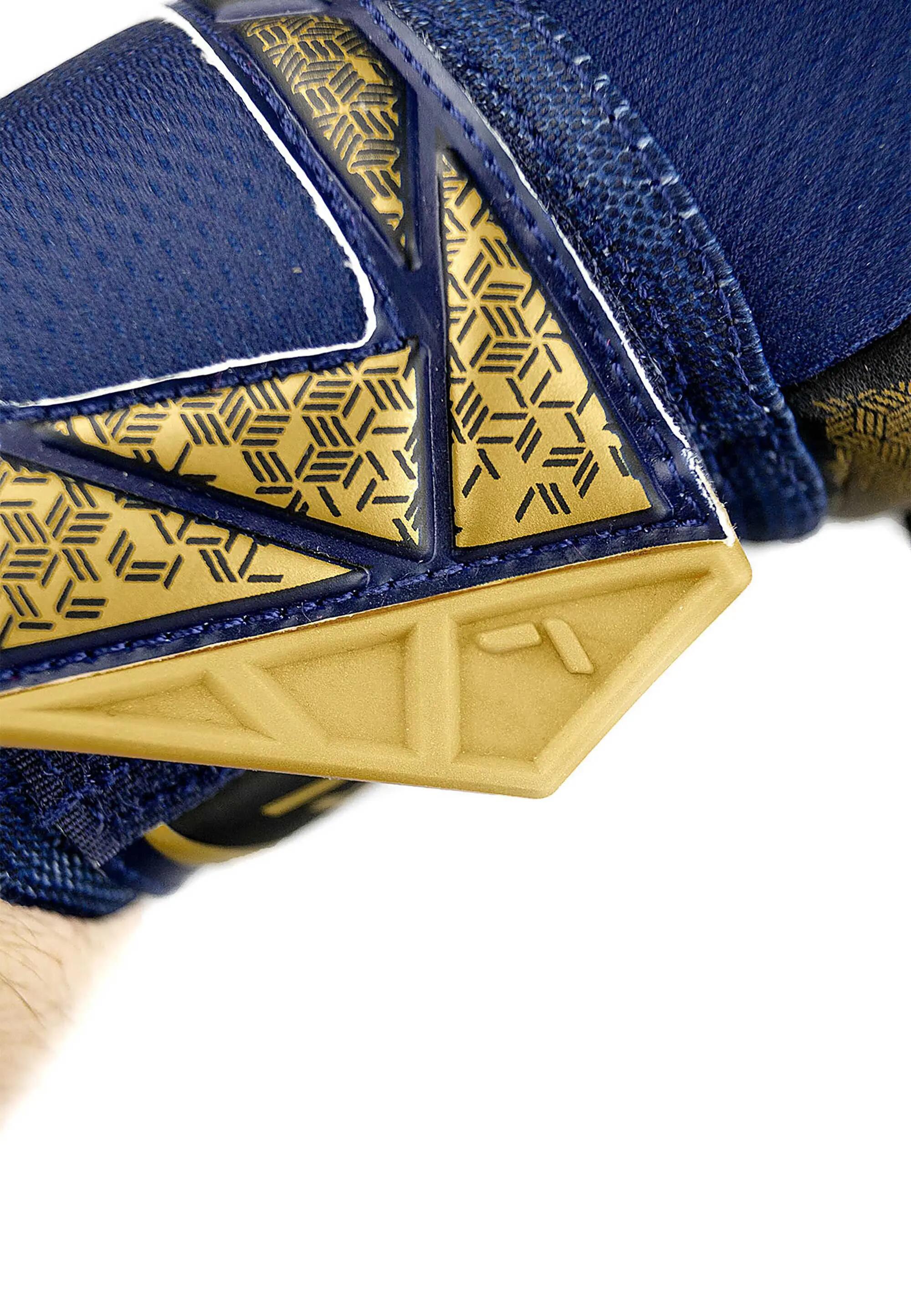 Torwarthandschuh Attrakt Gold X NC 8/8