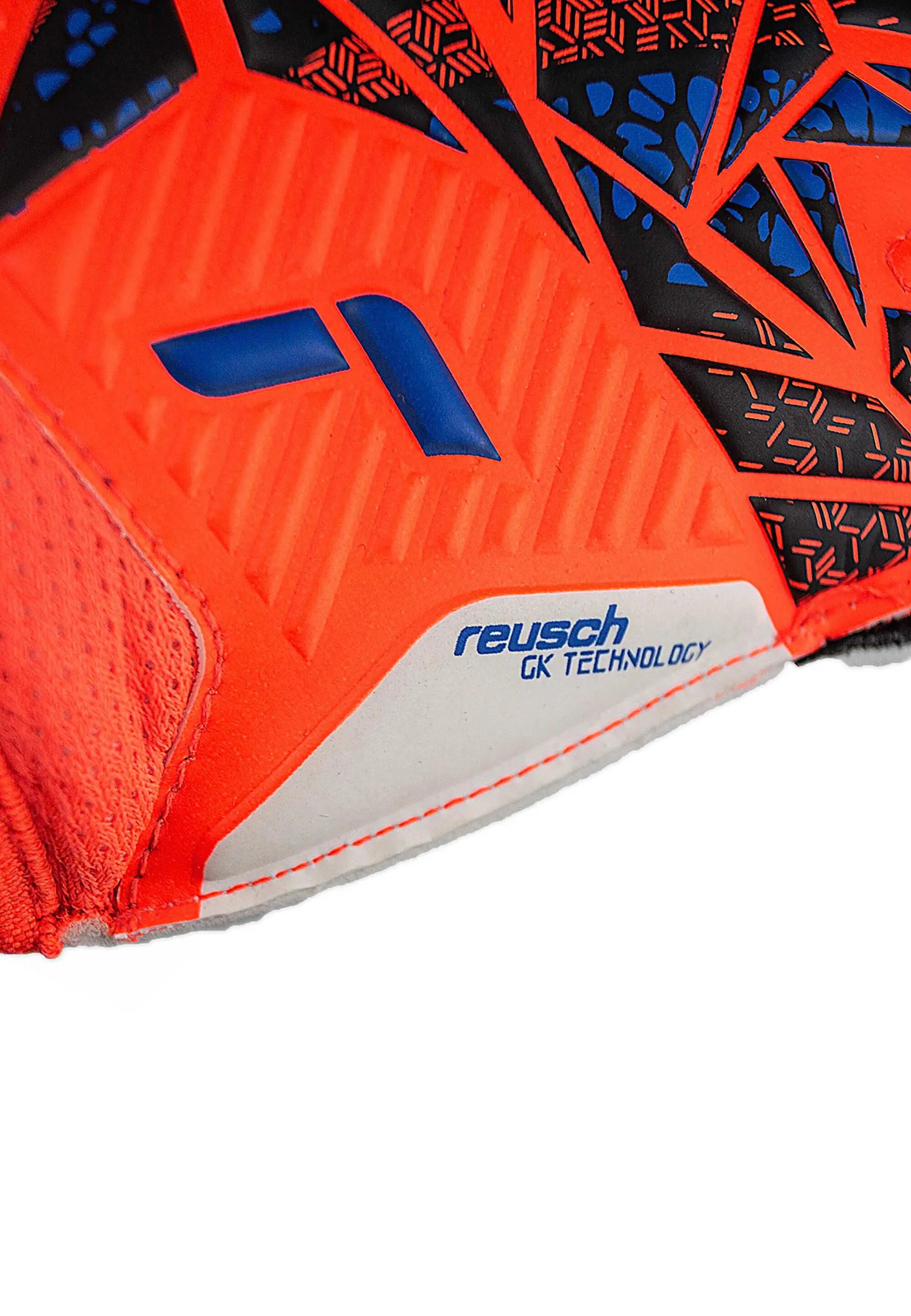 Guanti da portiere Reusch Attrakt Solid 6/7