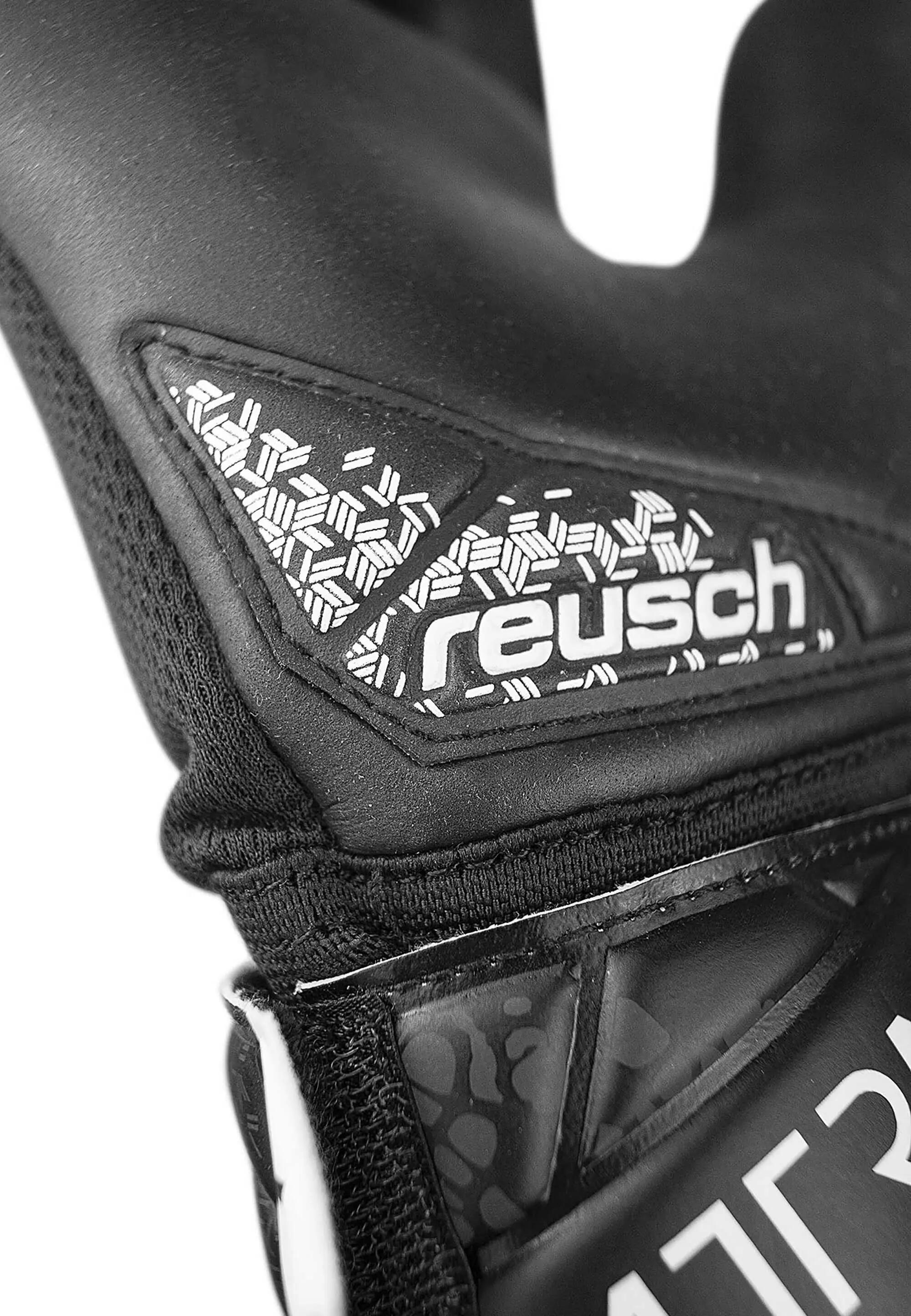 REUSCH Keepershandschoenen Attrakt Infinity NC 6/9