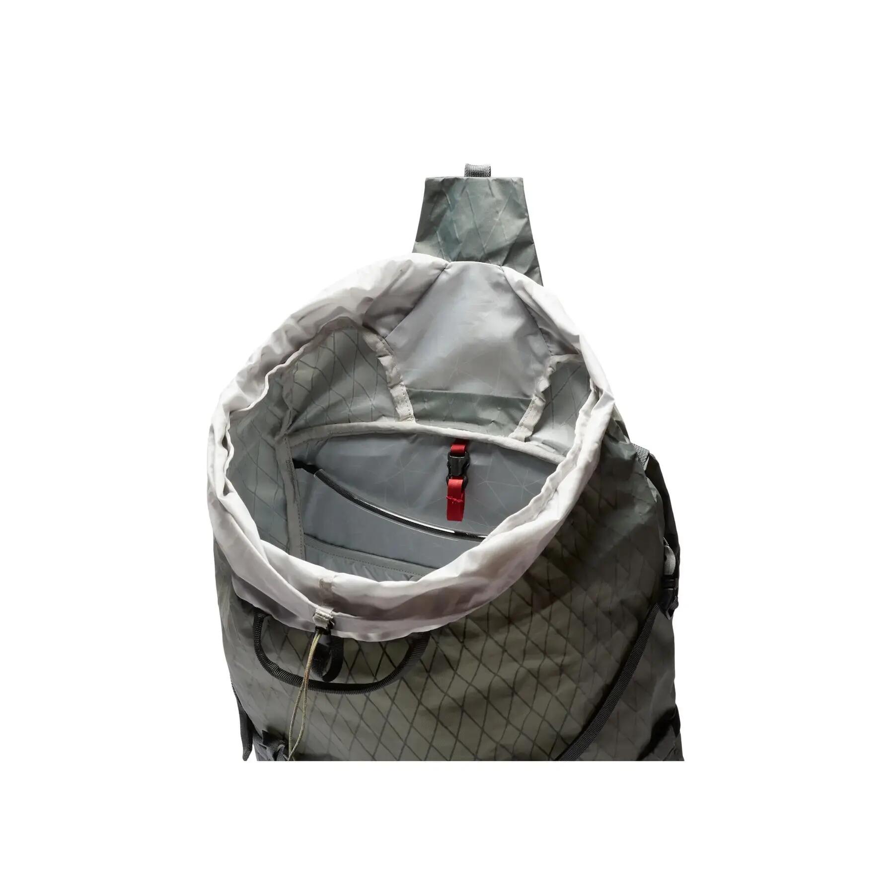 Zaino Mountain Hardwear Scrambler 5/5