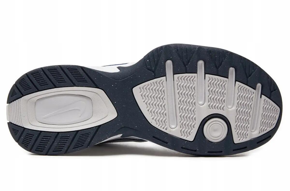 Buty męskie sportowe Nike MONARCH IV 7/7