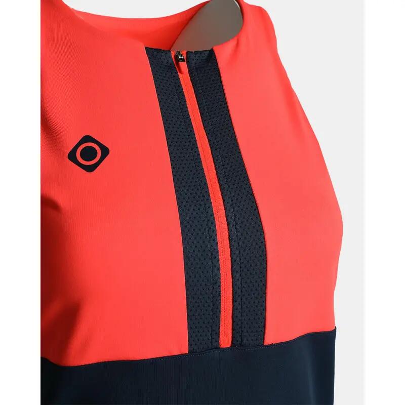 Camiseta técnica mujer SELMA – cuello en V, ligera y transpirable 3/4