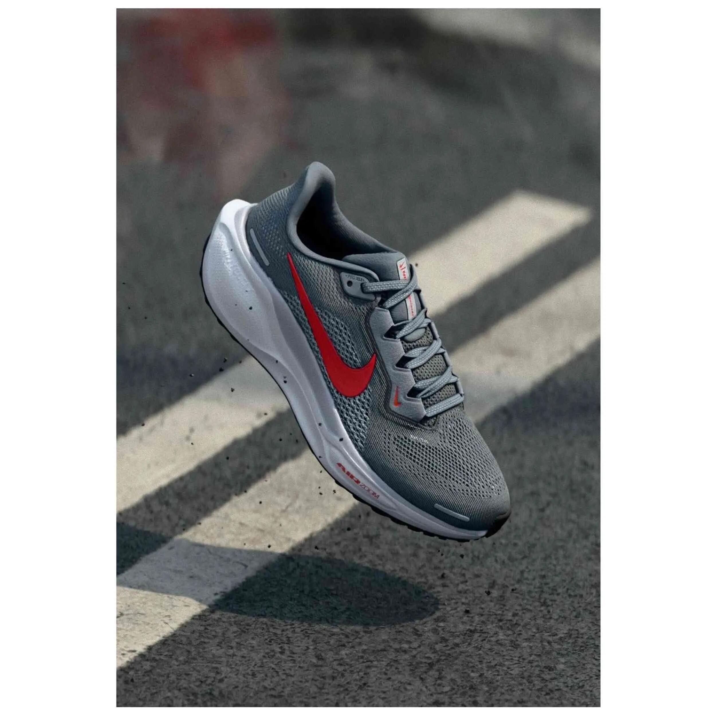 Zapatillas de running Nike modelo FD2722-013 para hombre 2/5