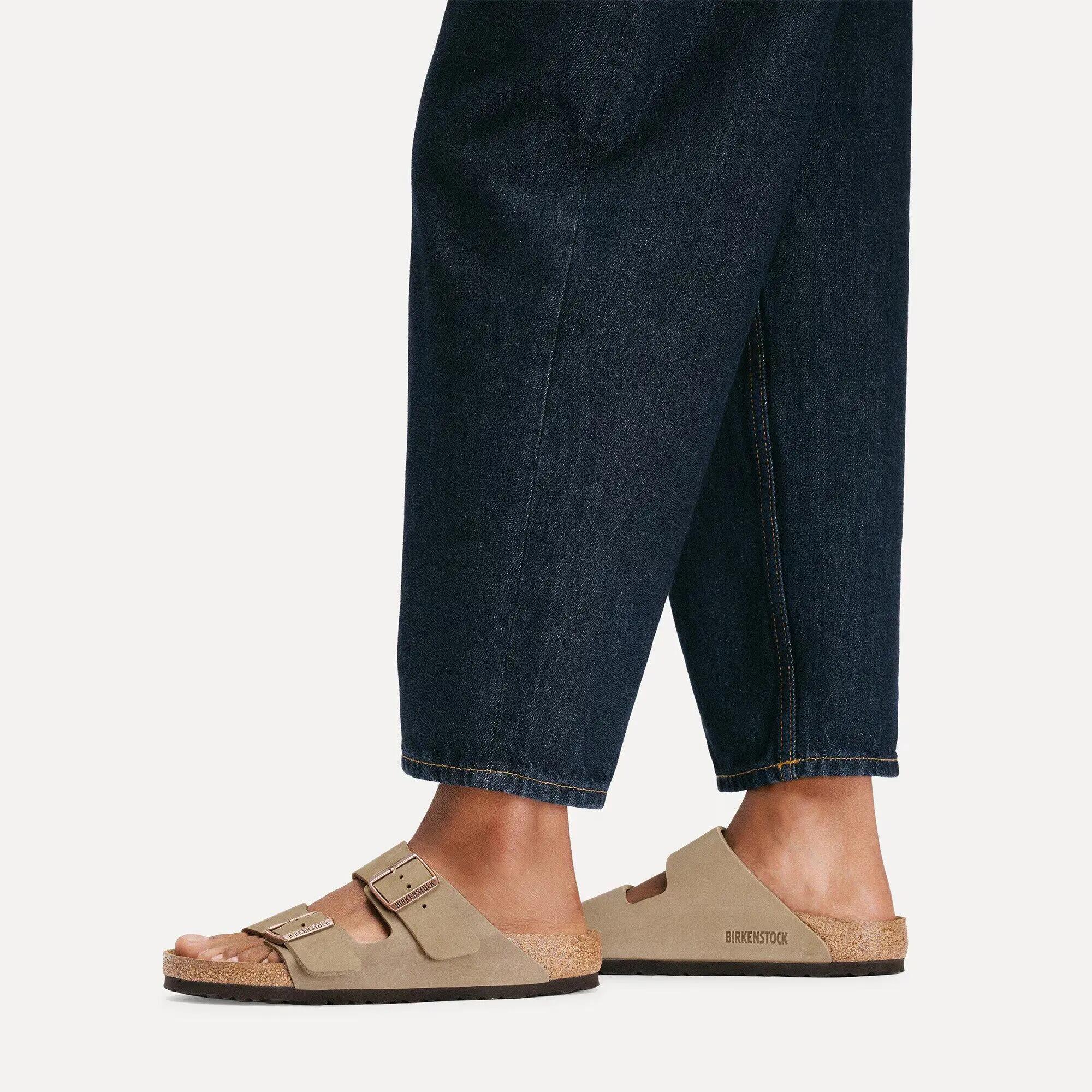 Birkenstock Arizona Flip-Flops aus geöltem Leder 6/12