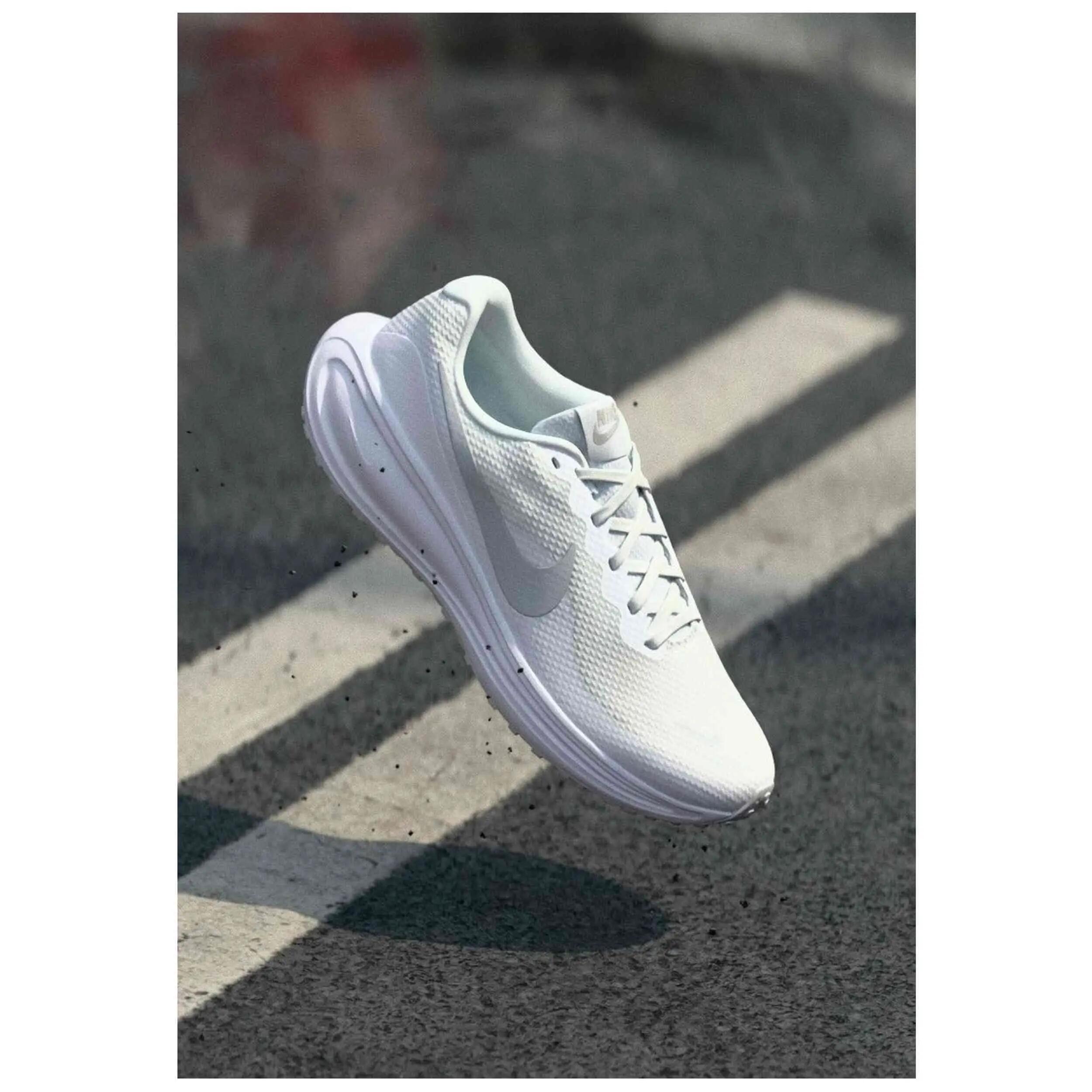 Hardloopschoenen Nike model HJ9198-100 voor mannen 2/5