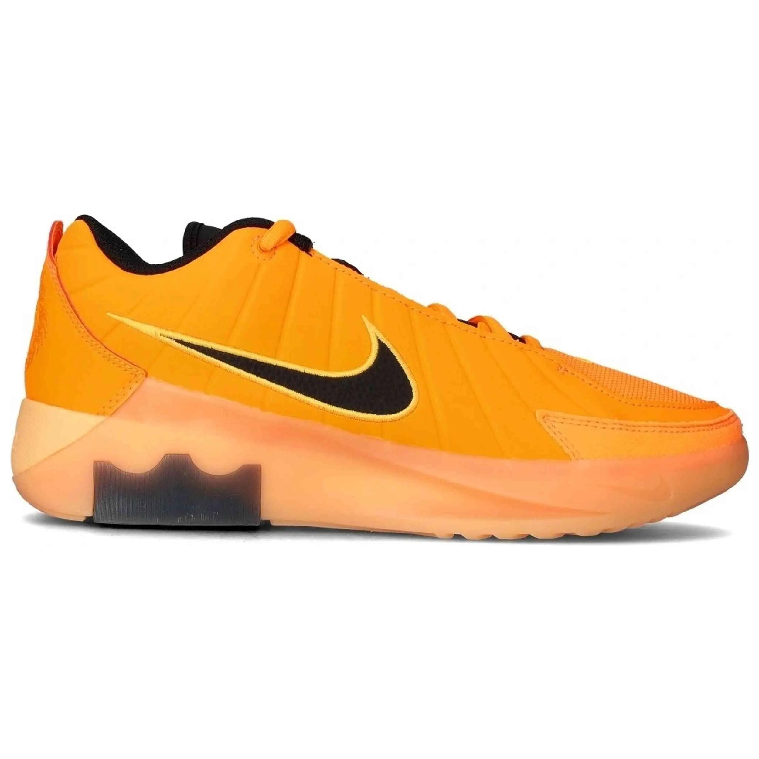 NIKE picture