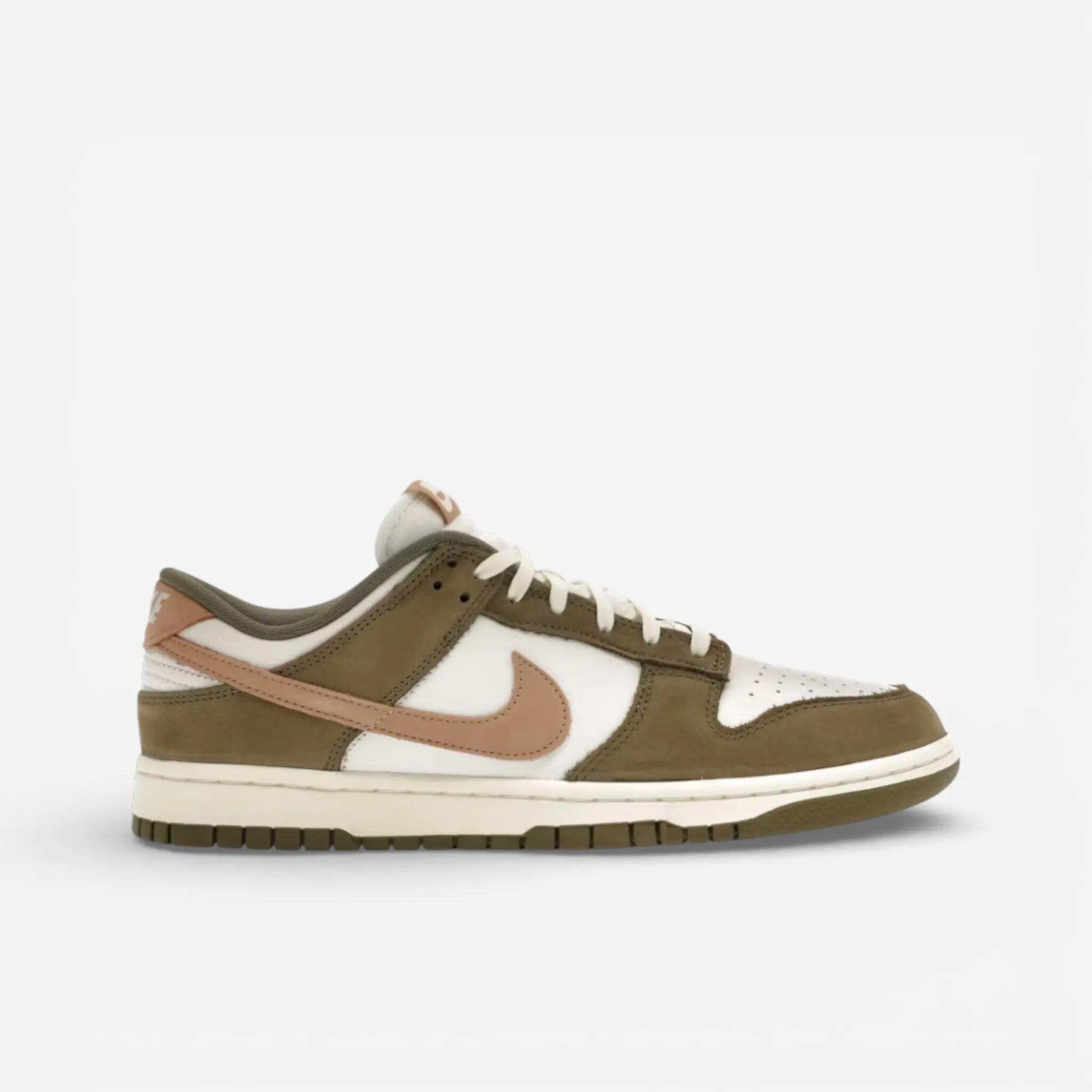 Nike Dunk Low Premium Medium Olive Hemp 1/4