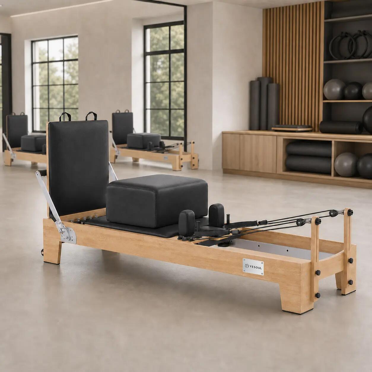 H60 Pilates Reformer van rubberhout 4/6