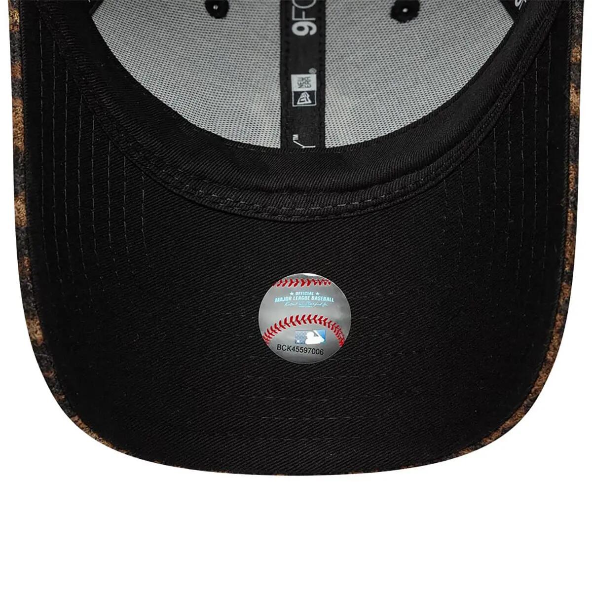 Czapka baseballowa damska New York Yankees New Era 9Forty Cosy Leopard 5/5