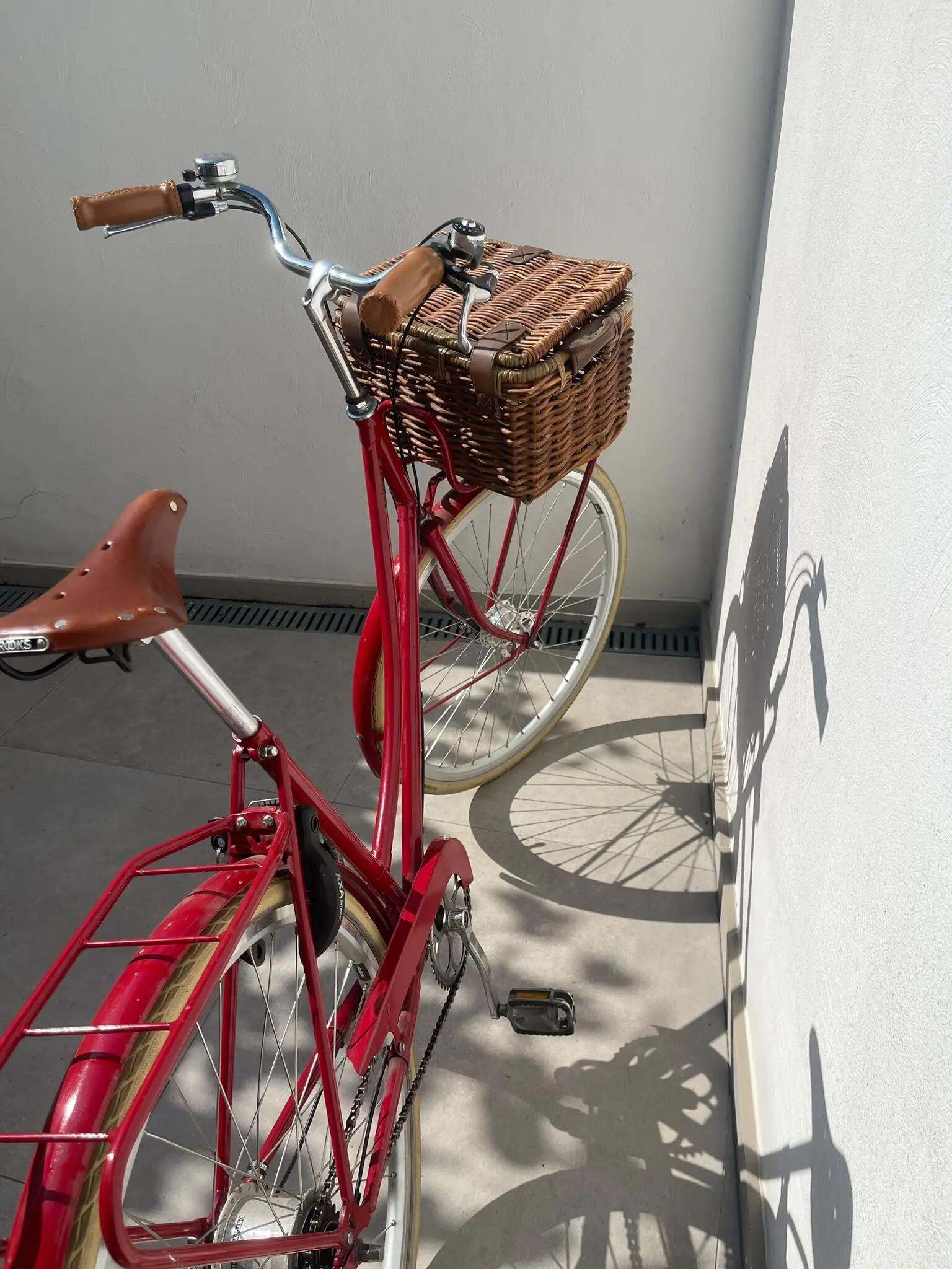 Entre Particuliers - Vélo de ville Achielle Babette 3/7