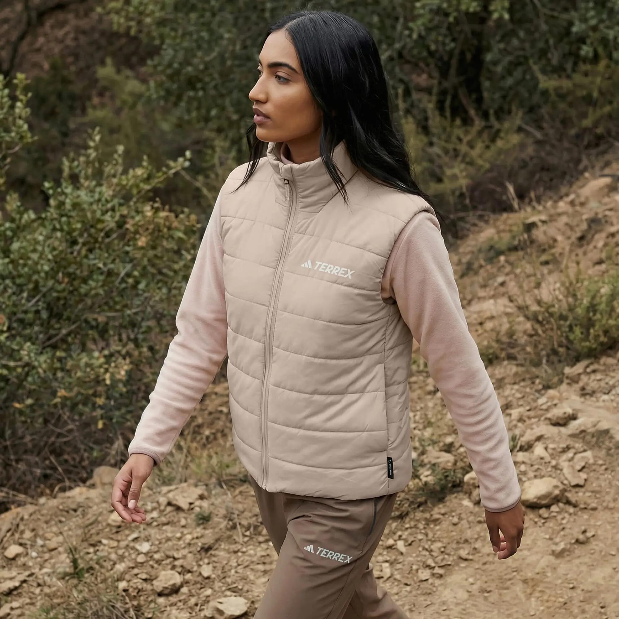 Polstrovaná vesta Terrex Multi Essentials CLIMAWARM 6/7