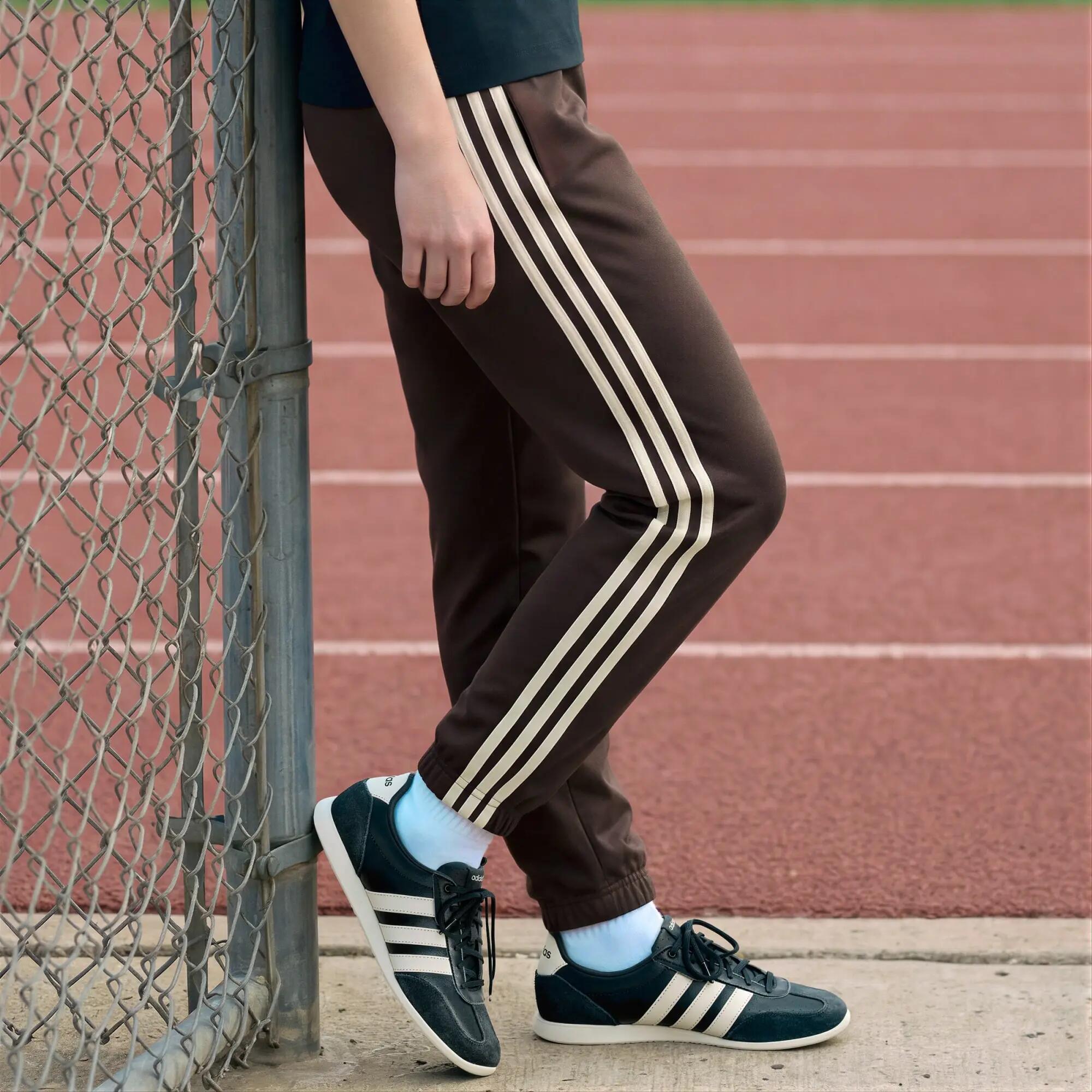 Spodnie Stadium Three Stripes Regular 7/7