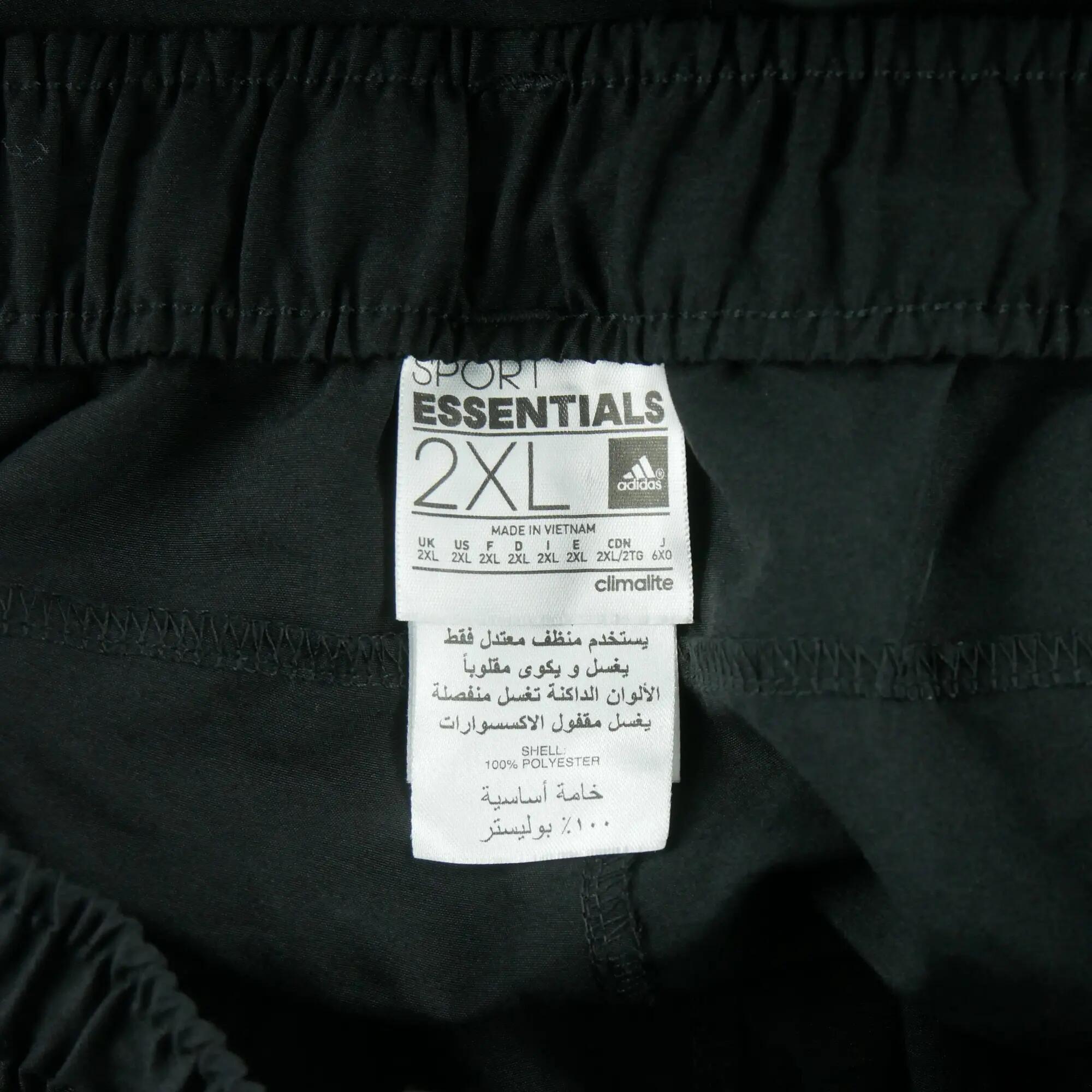 Segunda vida - Joggings Homem Adidas Sport Essentials - Como novo 6/7
