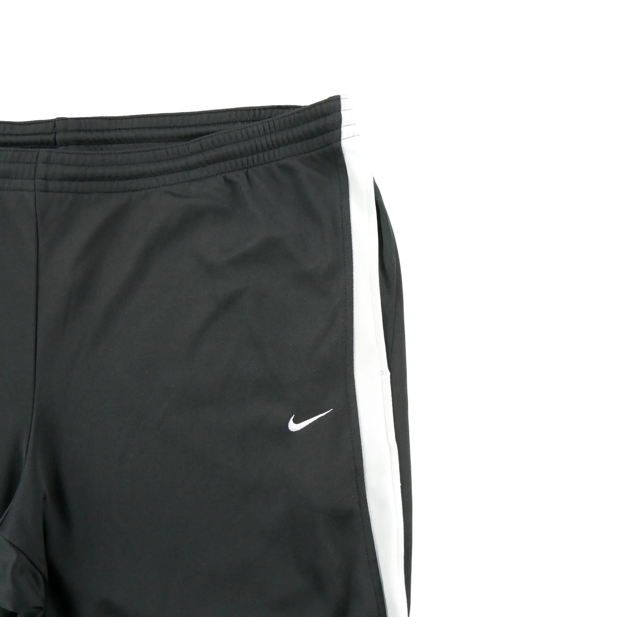 Refurbished - Nike Jogginghose Herren Regular Fit - In sehr gutem Zustand 3/6