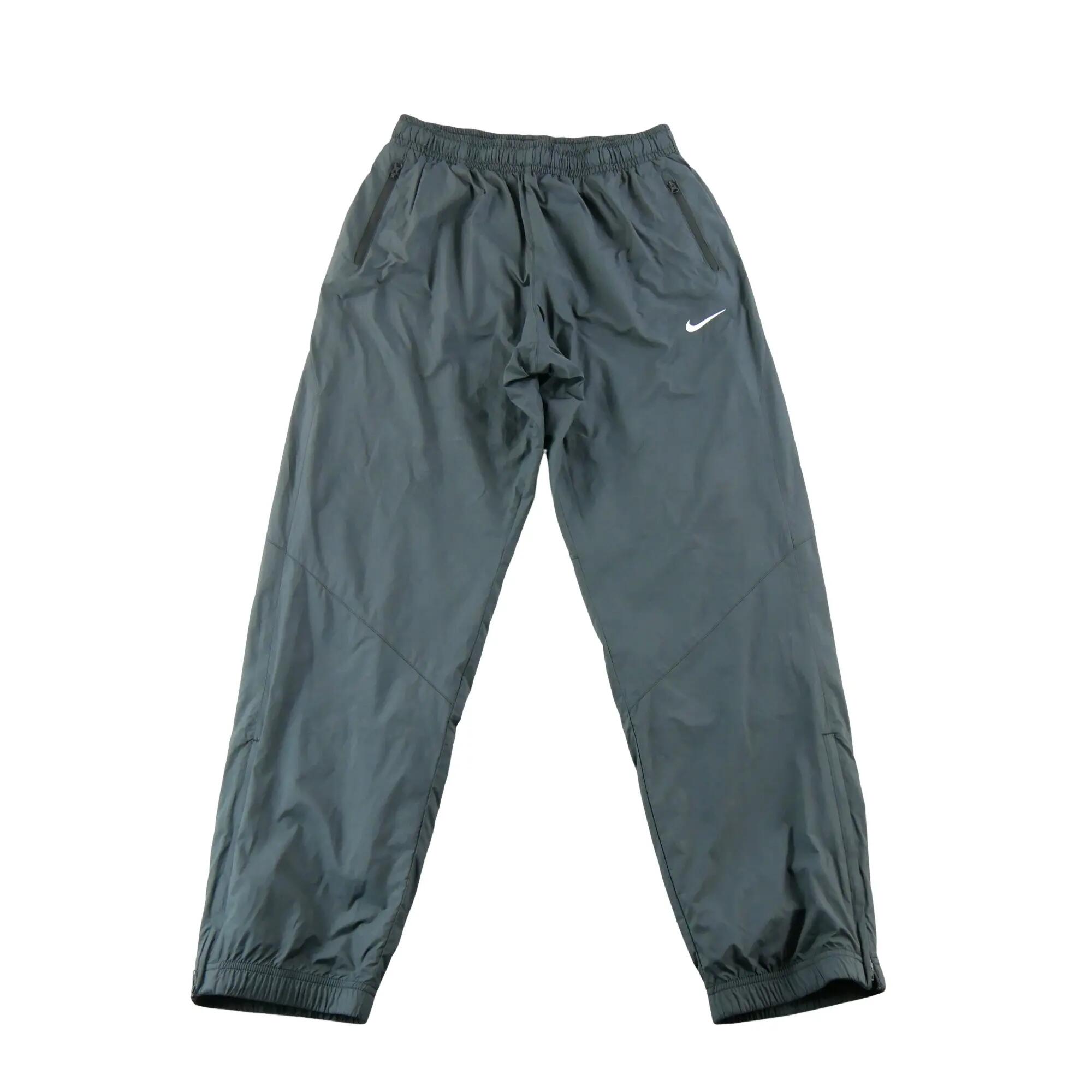 NIKE picture