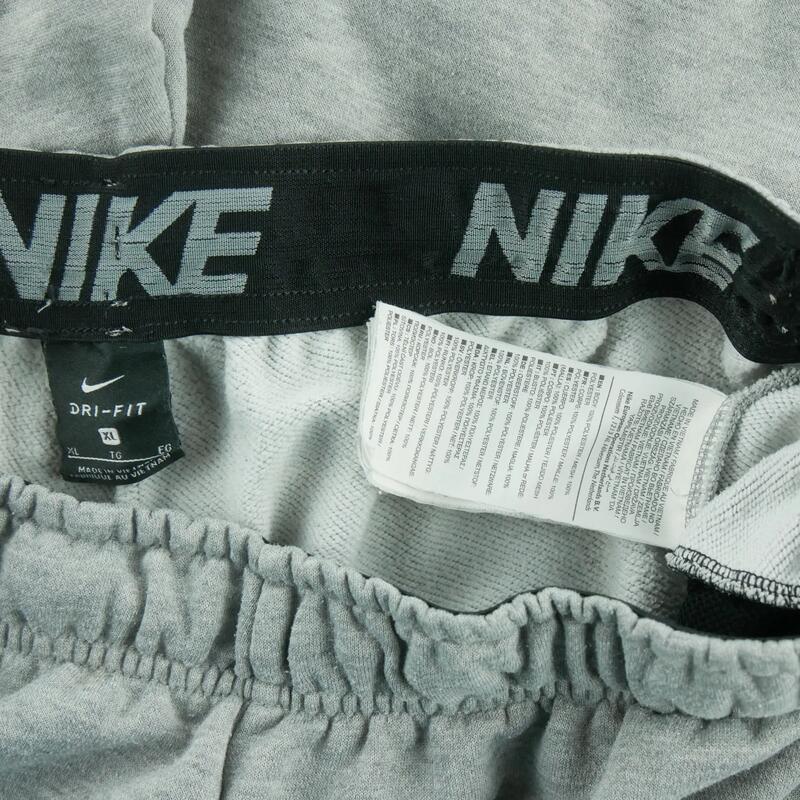 Second life - Nike jogging pentru bărbați Dri-FIT tapered - Foarte bun