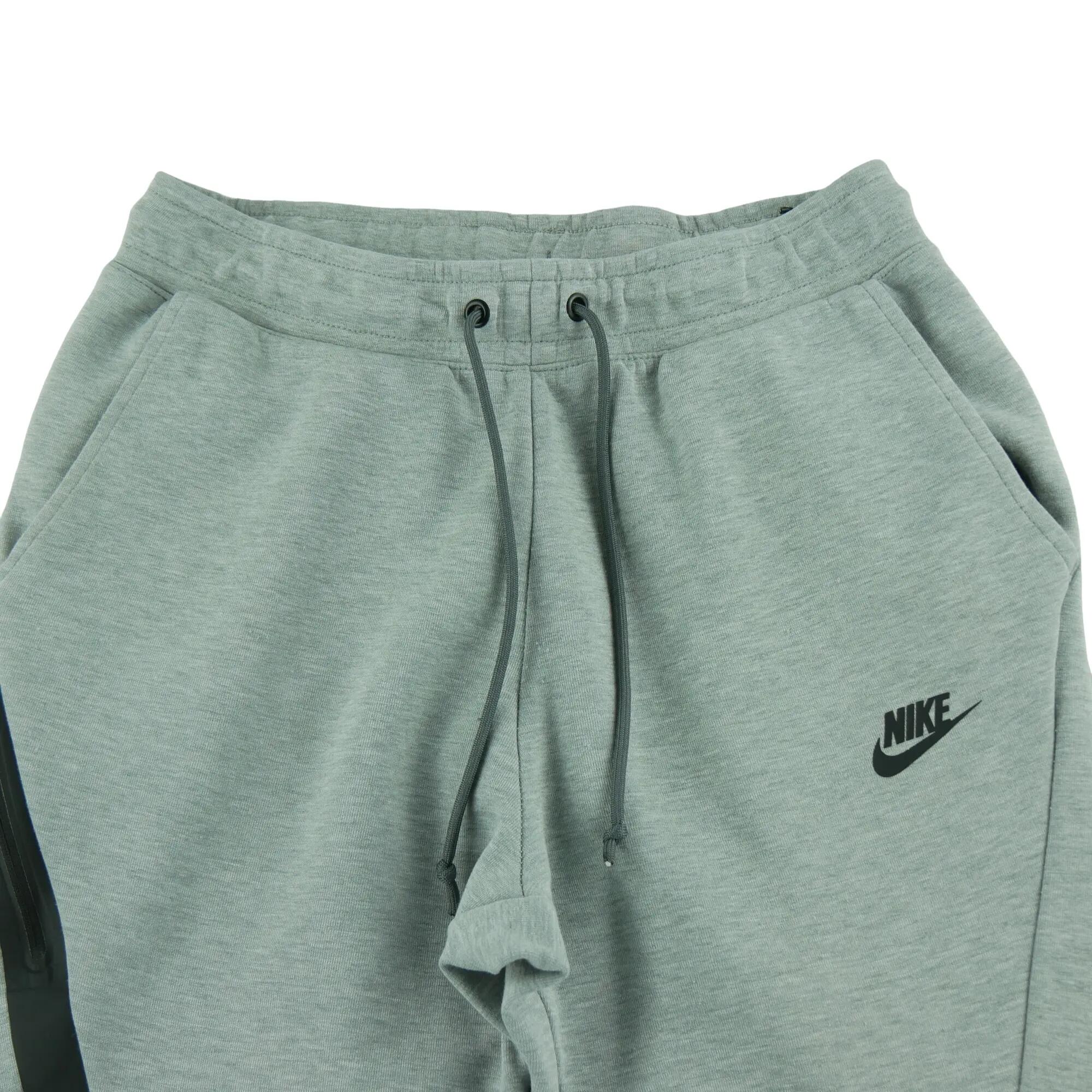 Refurbished - Nike Herren Jogginghose Tech Sportswear - In sehr gutem Zustand 4/6