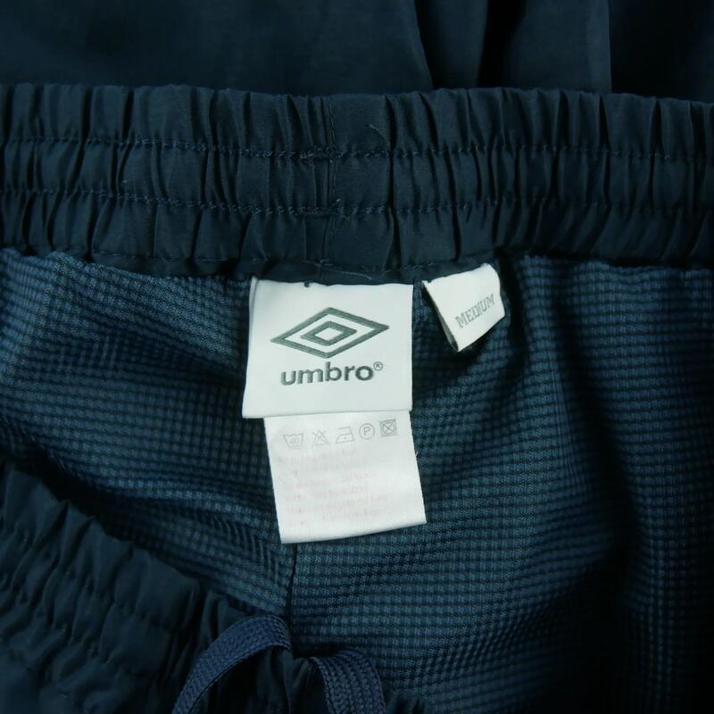 Second life - Joggings bărbați vintage Umbro - Foarte bun