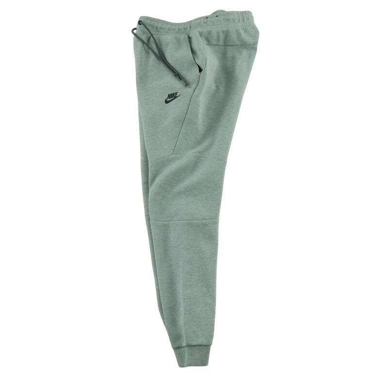 Second life - Joggings bărbați Nike pentru antrenament - Foarte bun