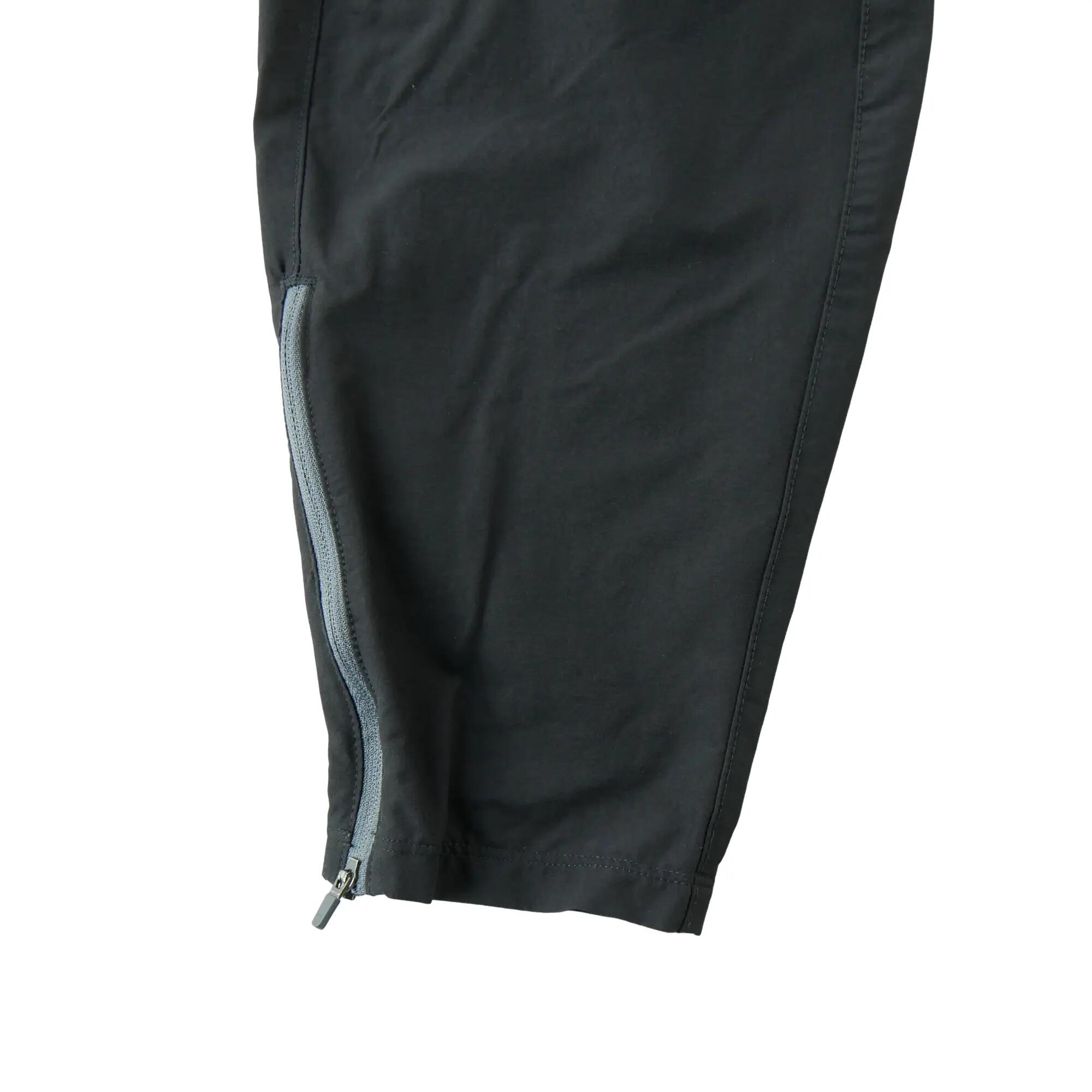 Tweedehands - Joggings heren The North Face running broek zwart - Als nieuw 4/7