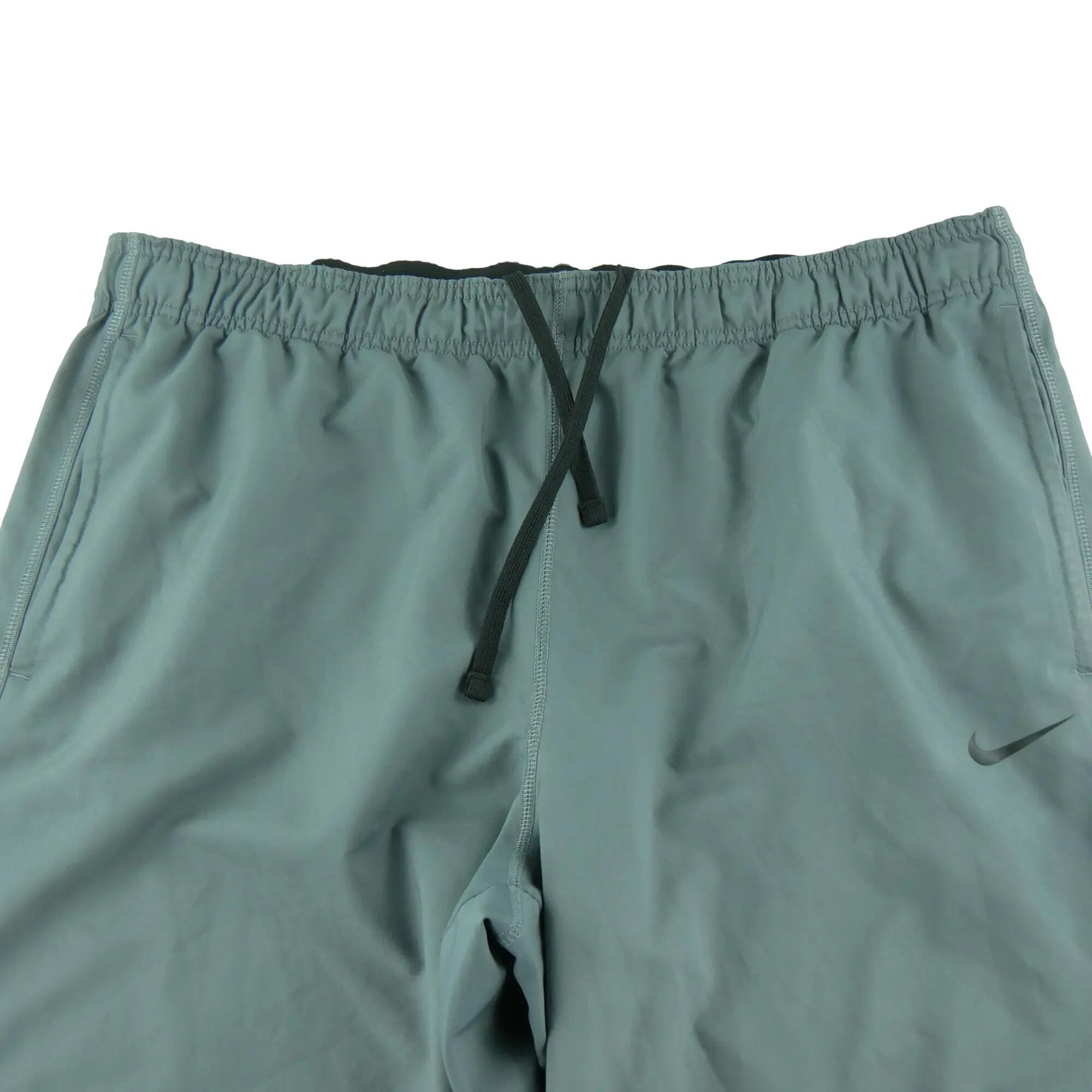 Refurbished - Nike Herren Jogginghose Relaxed Fit - In sehr gutem Zustand 5/6