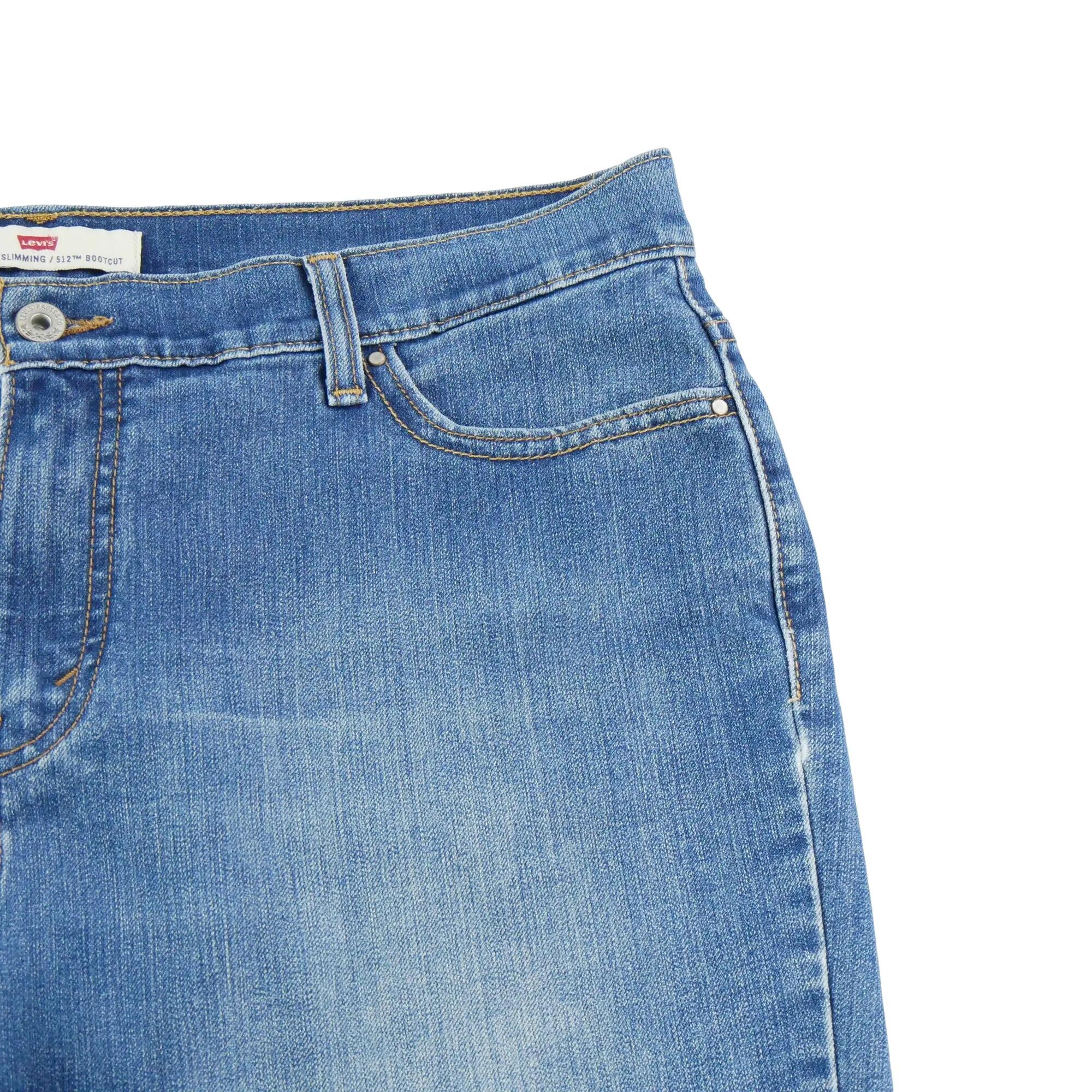 Second hand - Jeans donna W35/L28 Levi Strauss Bootcut - Stato molto buono 3/6