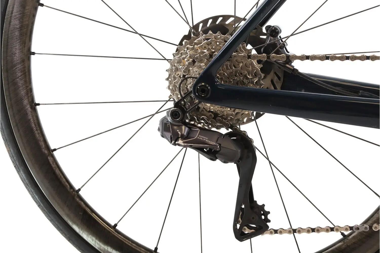 Vélo de route reconditionné ·  Addict 20 Di2 12V · Très bon état 3/8
