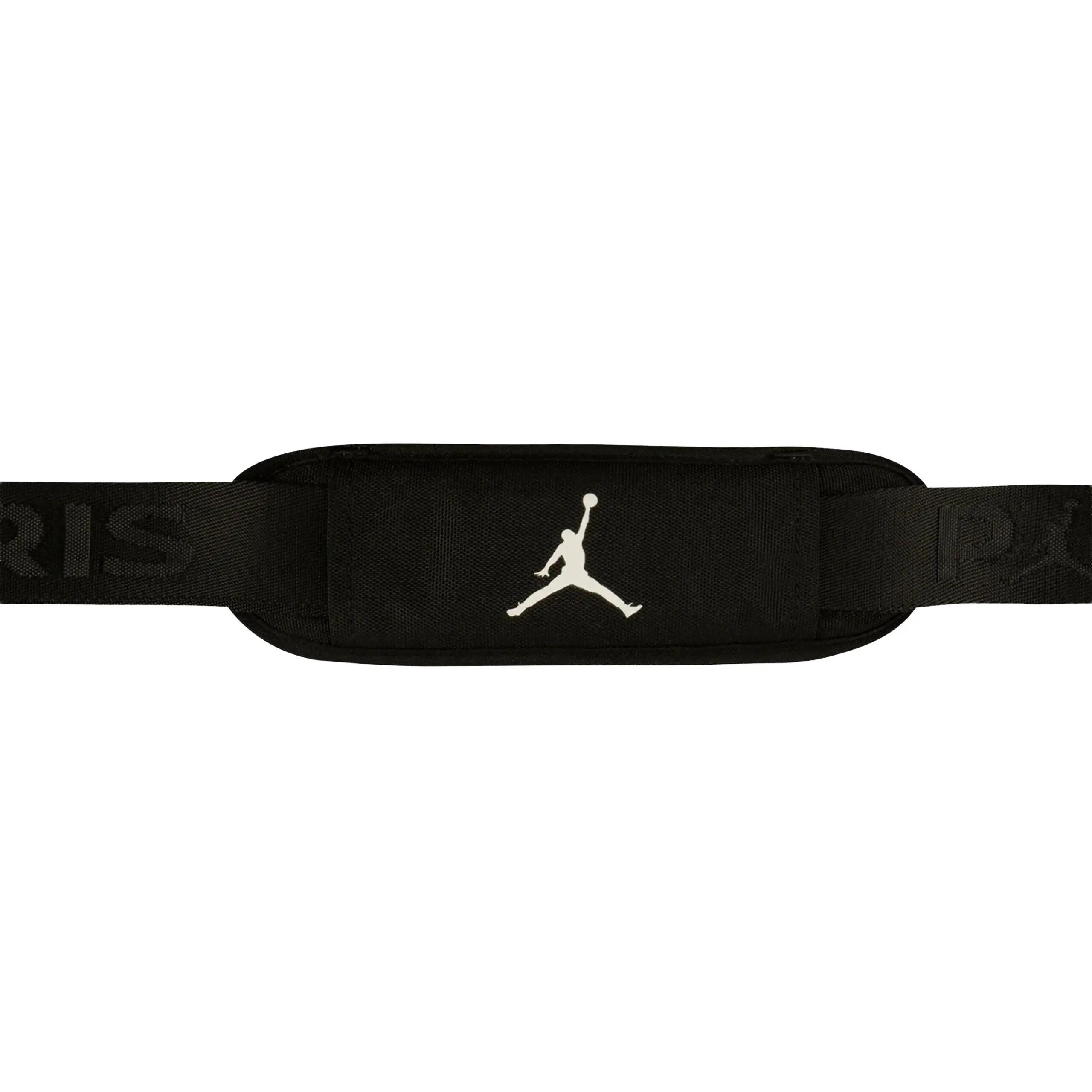 Torba sportowa treningowa  Nike JORDAN JUMPAN BLACK 6/7