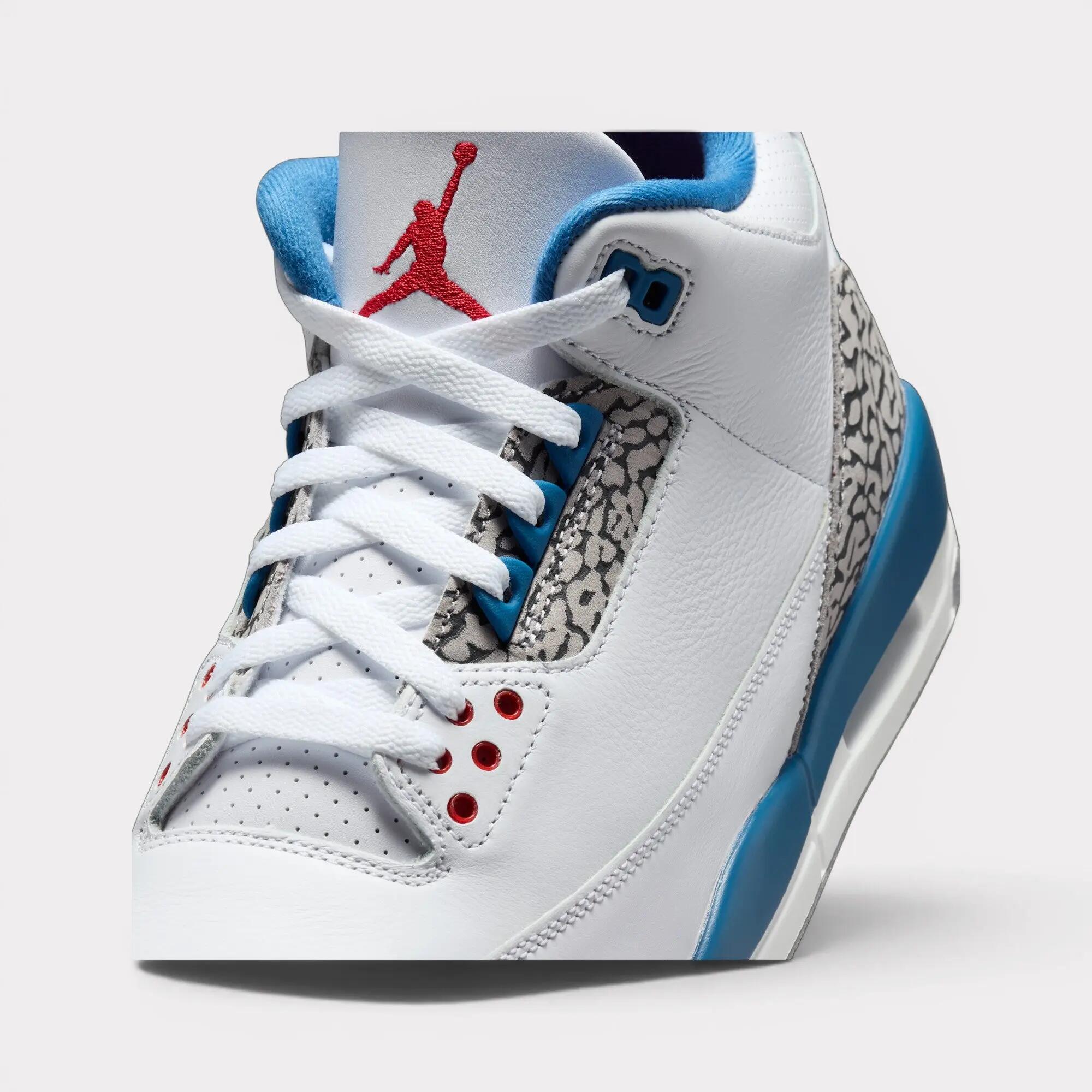 Air Jordan 3 Retro - True Blue 7/7