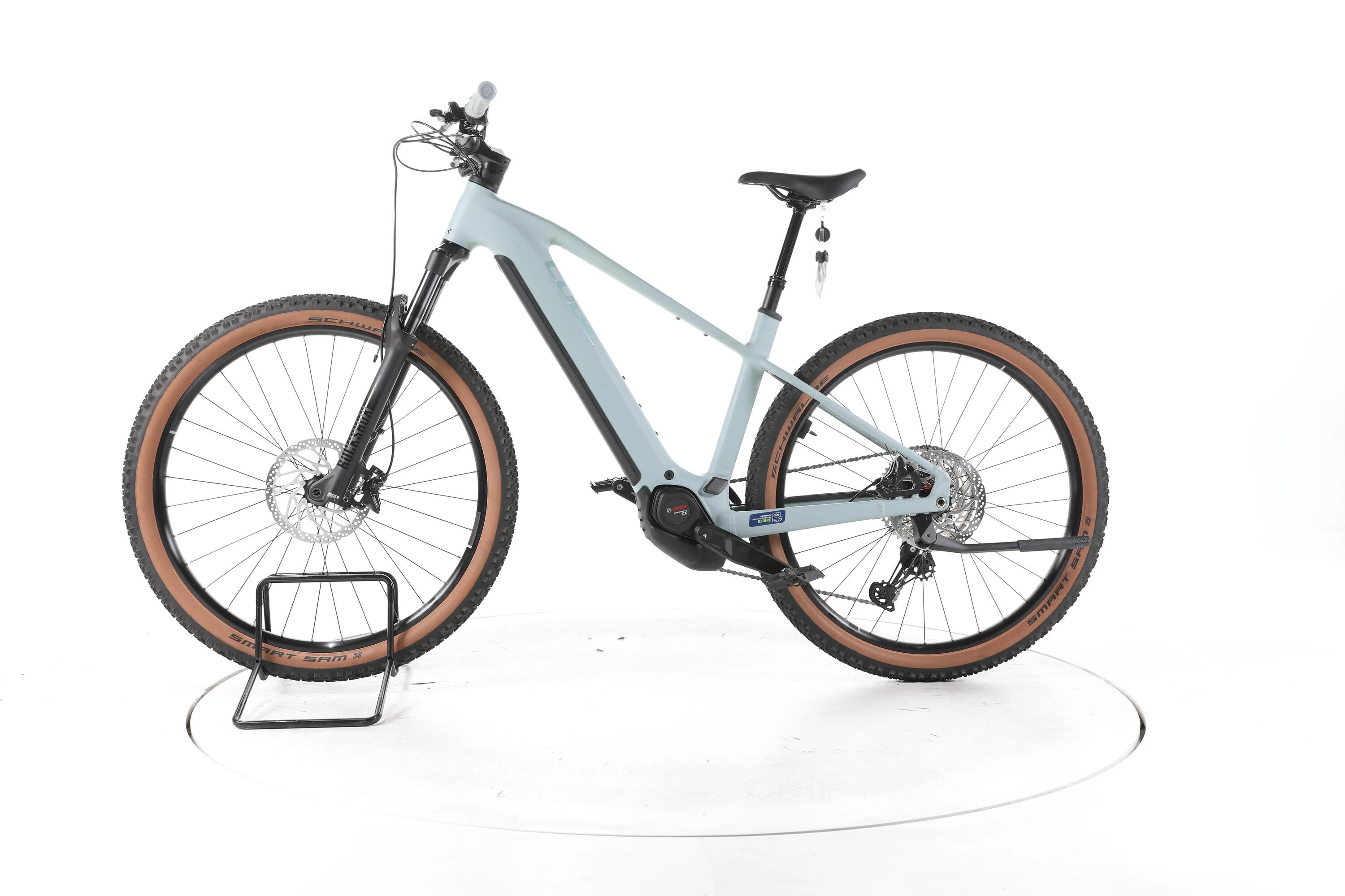 Segunda vida - Cube Reaction Hybrid Race E-Bike 2025 - Muy buen estado 6/7