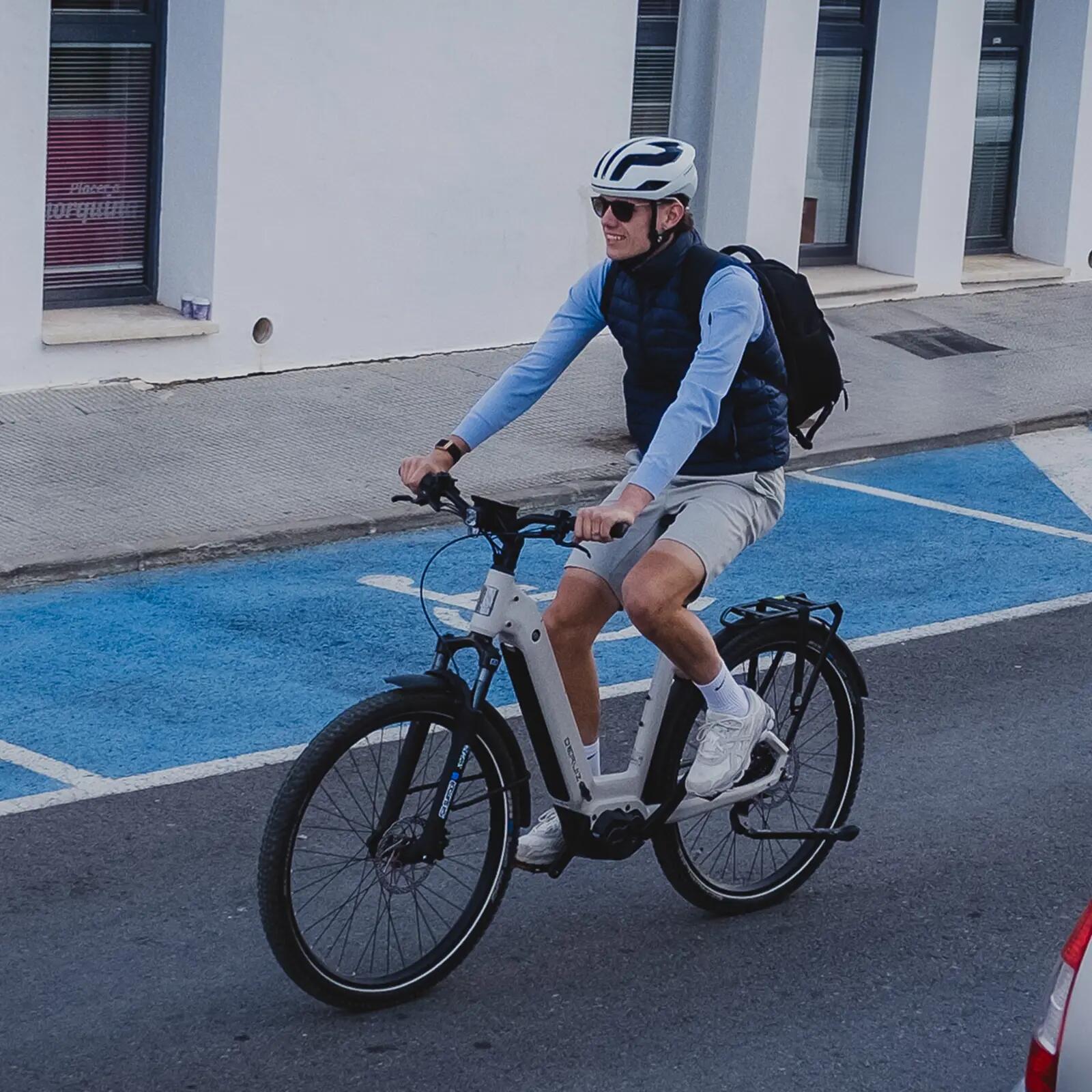 Unisex - trekking e-bike - mittelmotor 110 nm, 48v 720wh - weiß 12/15