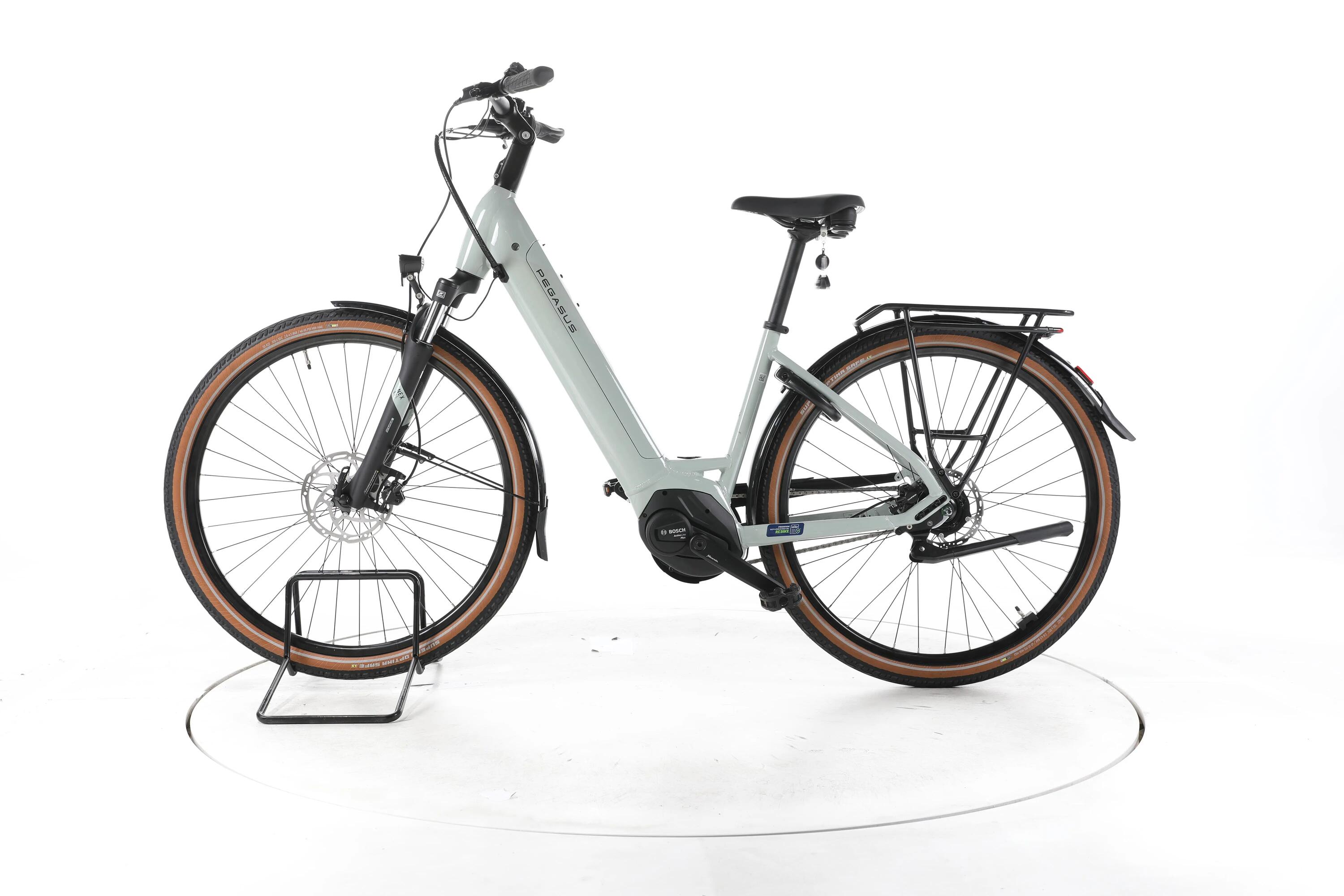 Refurbished - Pegasus SOLERO EVO 8R City E-Bike Low step  - Very Good Condition 6/7