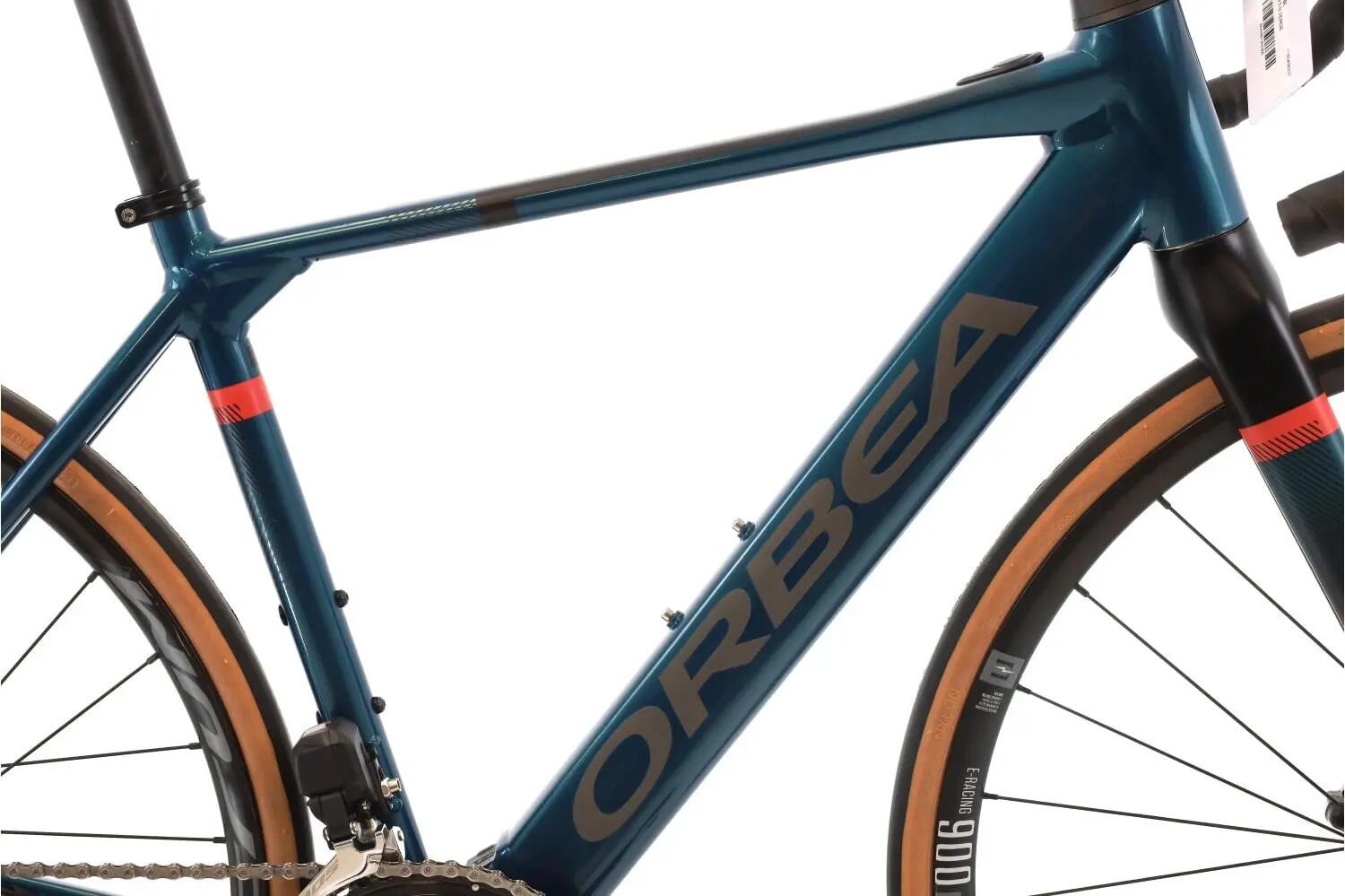 Ebike route reconditionné ·  Gain D30i Di2 12V · Très bon état 2/8