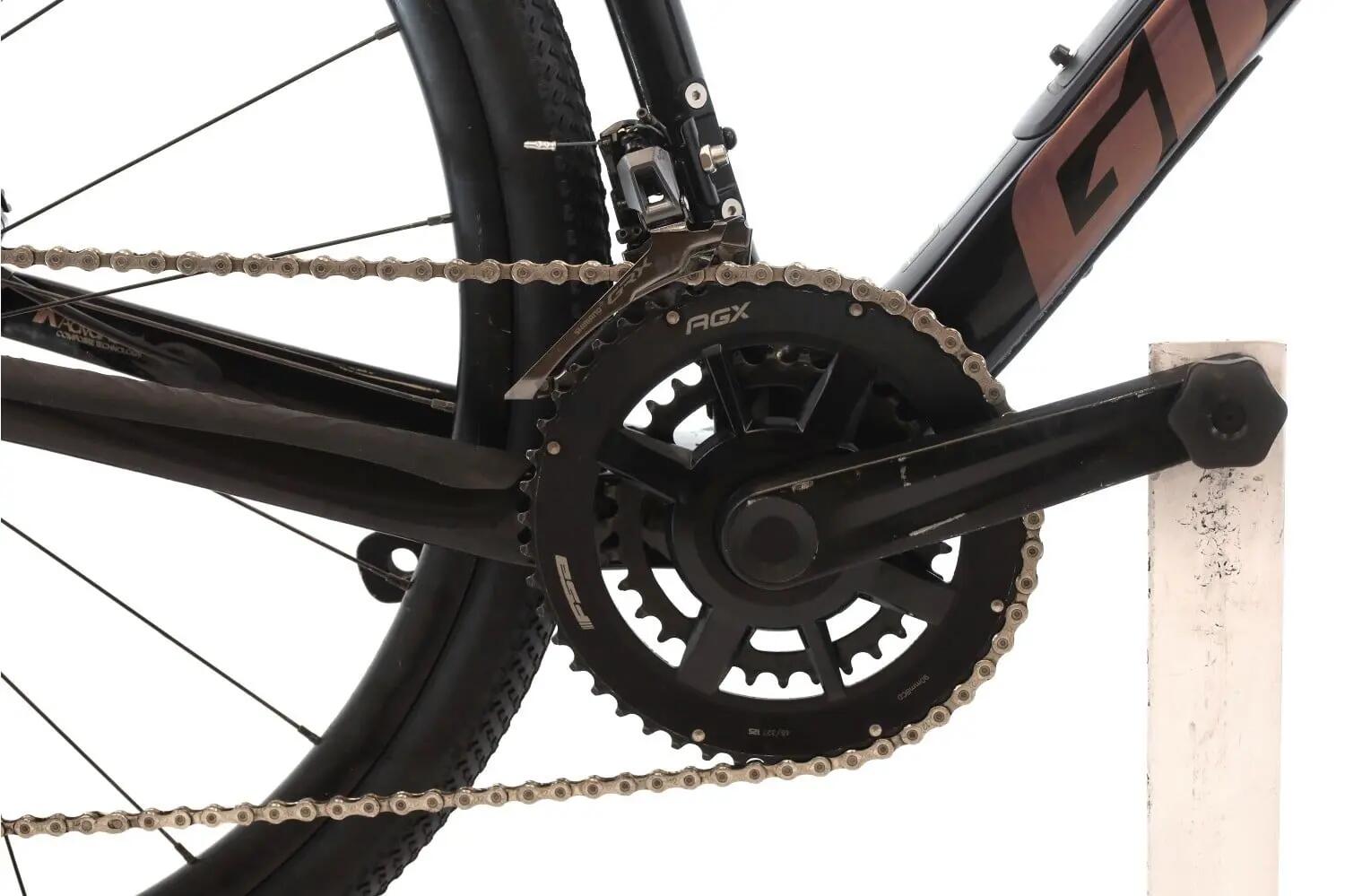 Gravel reconditionné ·  Revolt Advanced 2 · Très bon état 4/8