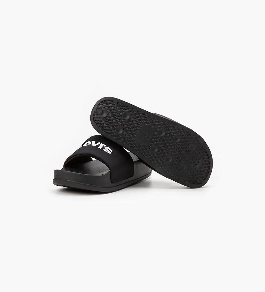 Chinelo feminino Levi's June Bold Sliders preto (D78890001) tamanho 42.0 3/4