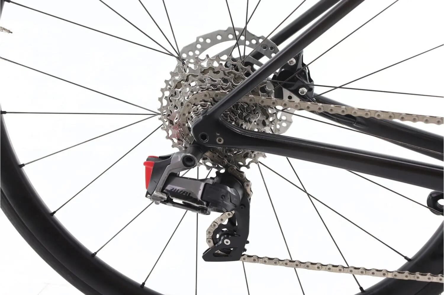 Vélo de route reconditionné ·  Roubaix Expert AXS 12V · Très bon état 3/8