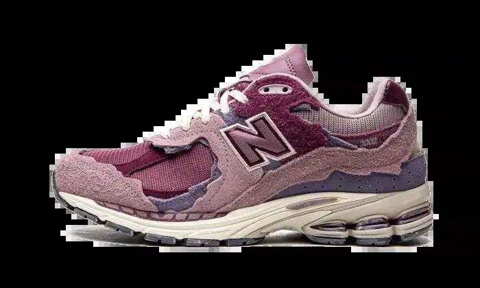 NEW BALANCE picture