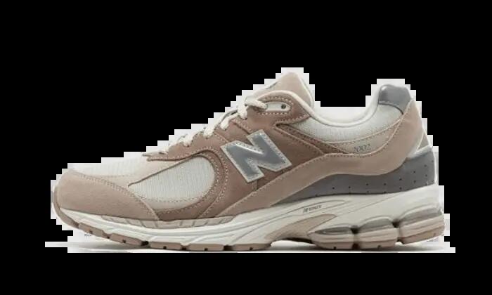 NEW BALANCE picture