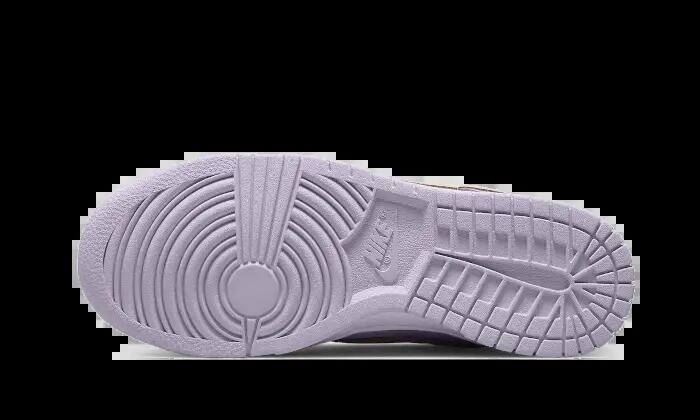 Scarpe - Lifestyle - Unisex - Dunk Low Easter (2022) - purple-pink. 2/3