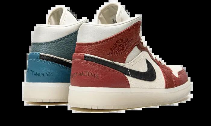 Zapatillas - Baloncesto - Air Jordan 1 - Dark Pony/Saturn Gold 2/4