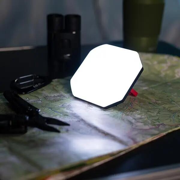 Kempingová LED svítilna NILS Camp NC0007 220 lm 8/10