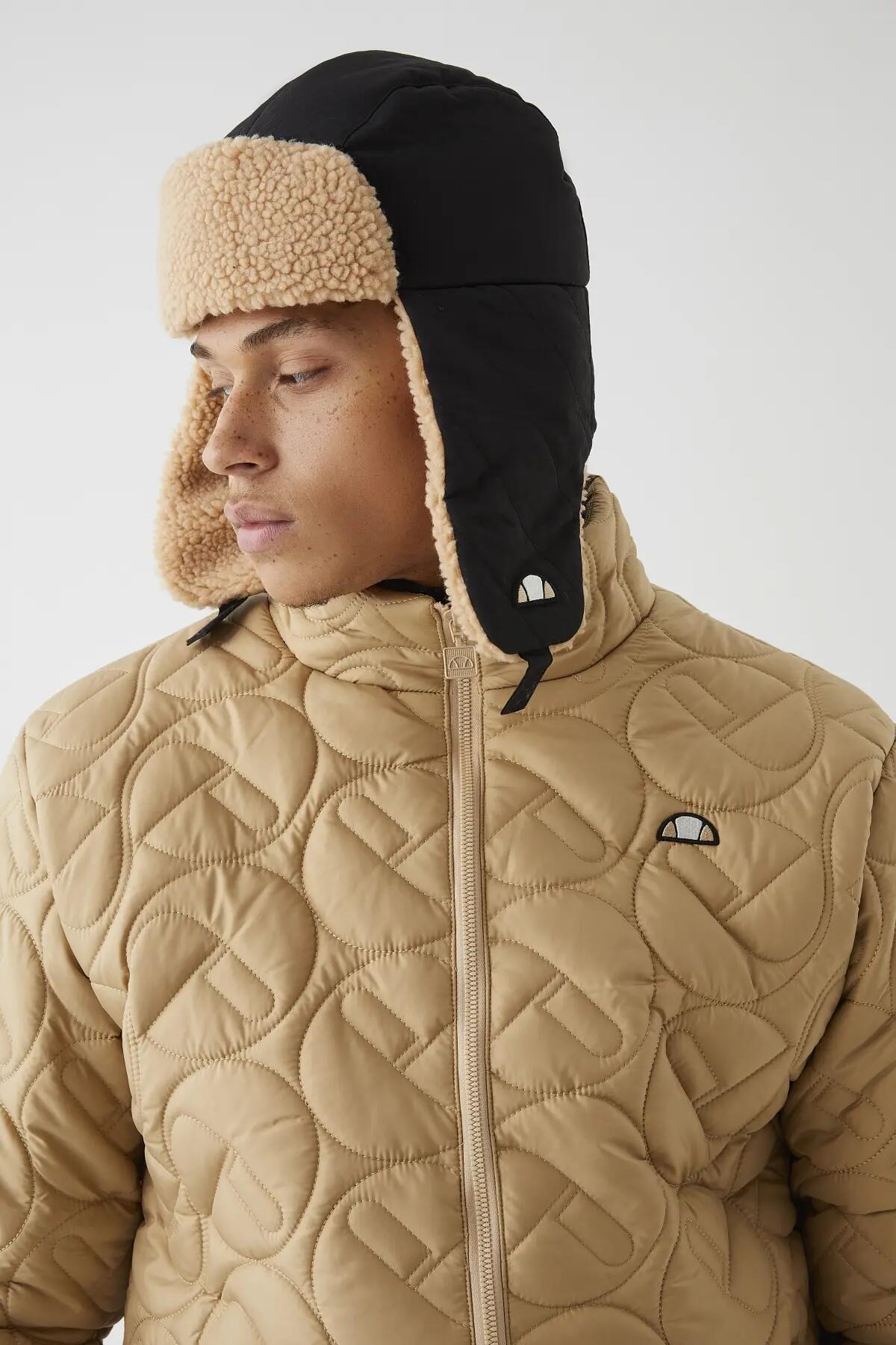 Bonnet Ellesse Modèle Almond Trapper Couleur Noir 5/5