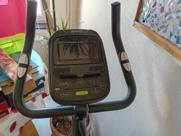 Tussen Particulieren - Zipro Flamme smart hometrainer 2/2
