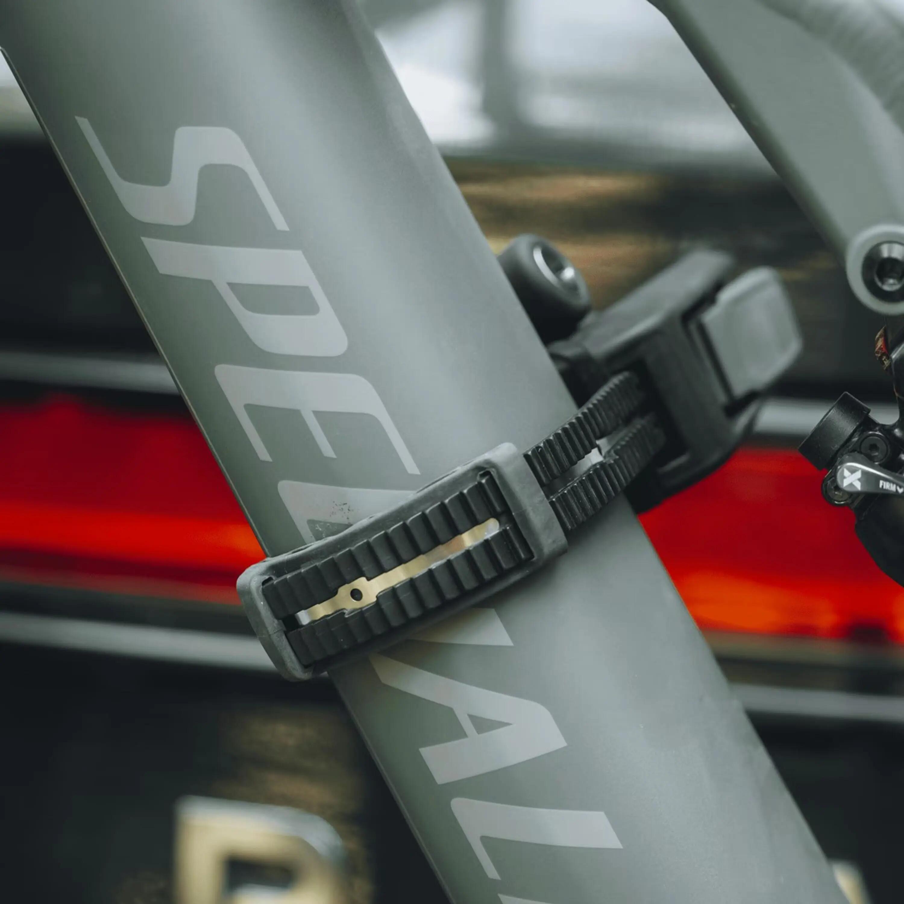 Thule Kupplungsträger Epos für 2 Fahrräder 5/5